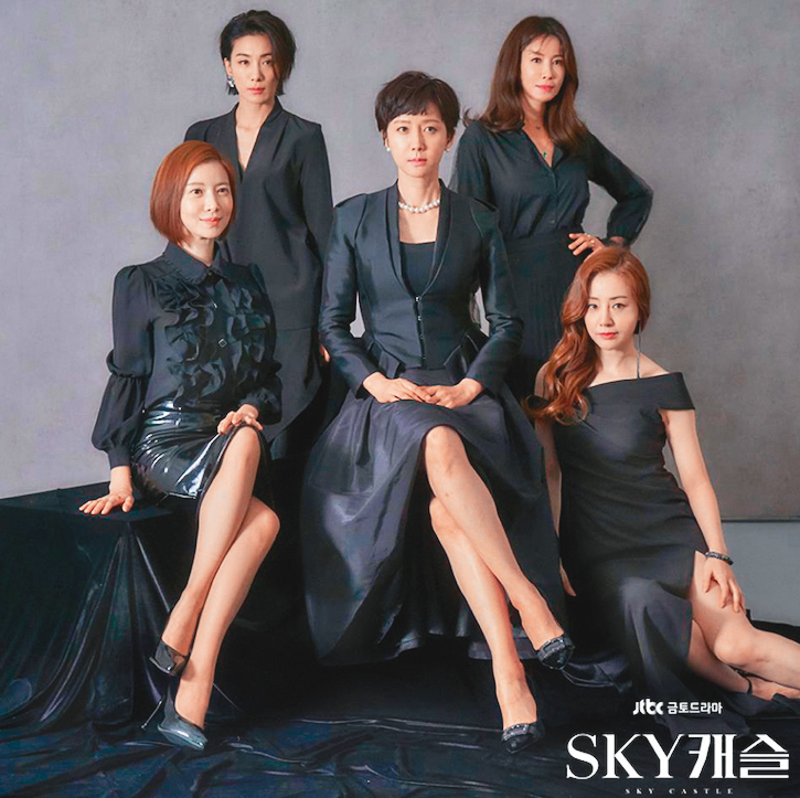 《夫婦的世界》擊退《SKY Castle天空之城》，榮登韓國有線電視台戲劇收視冠軍，2劇皆在JTBC播出。（翻攝自JTBC官網）