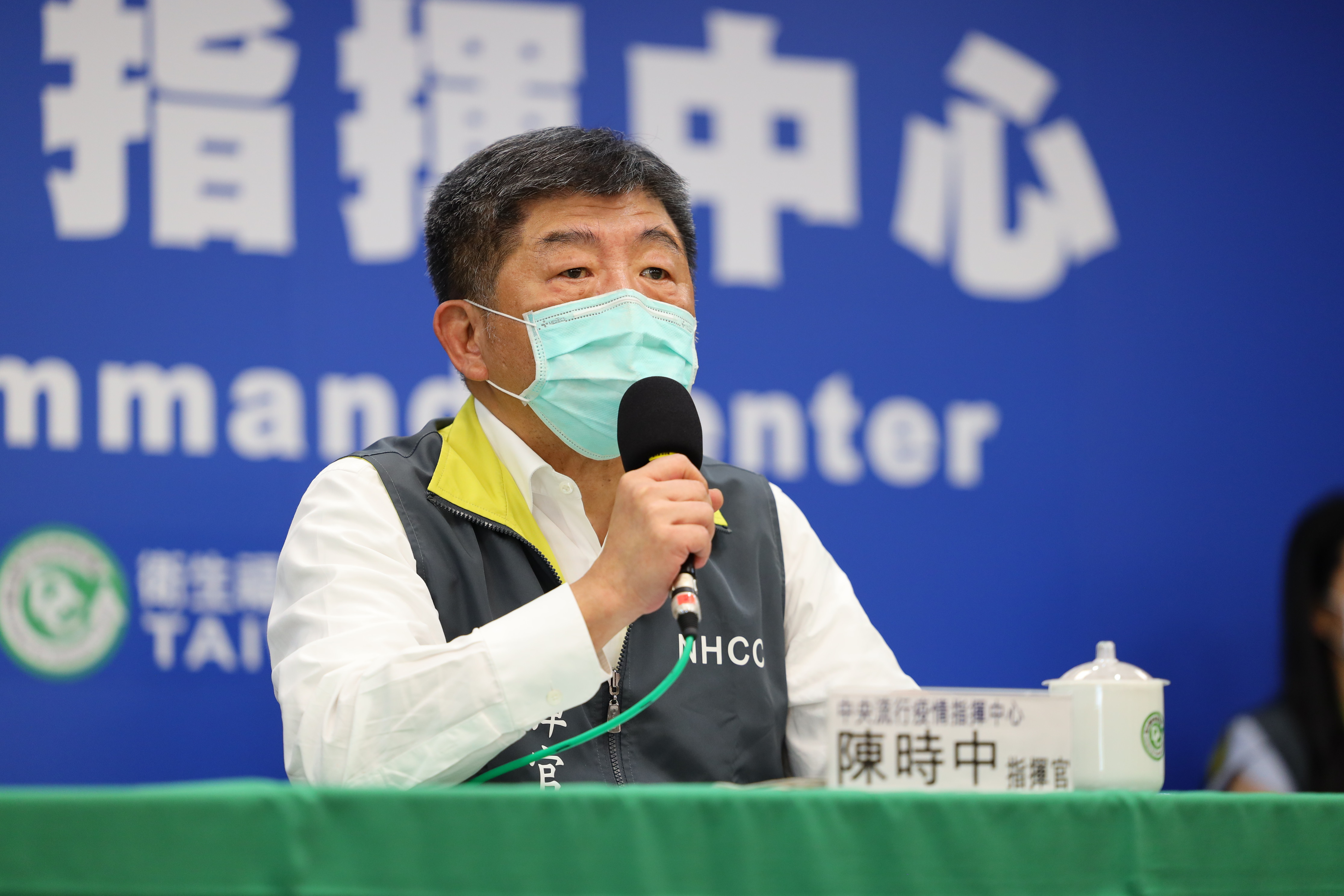 陳時中今特別宣布宣布將原本1,000人觀賽限制，放寬讓一次2,000人進場觀賽。（中央流行疫情指揮中心提供）
