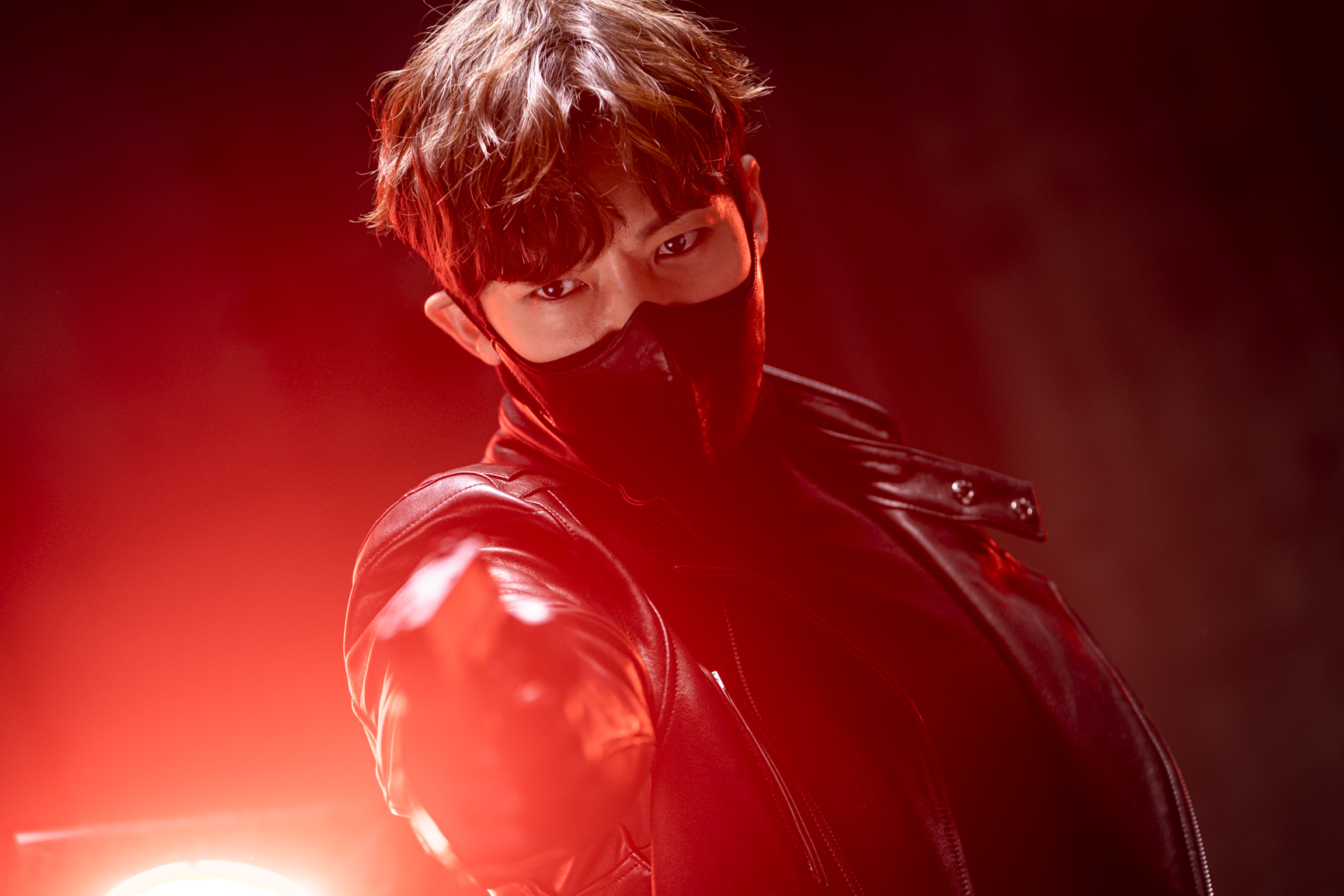 韓星崔政赫挑戰「韓式英雄片」的《Rugal：無淚交鋒》。（Netflix提供）