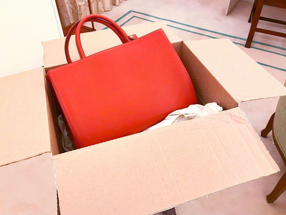香港特首林鄭月娥日前在臉書發文表示「一份母親節禮物，竟然引來一場虛驚。」（翻攝自林鄭月娥 Carrie Lam臉書）