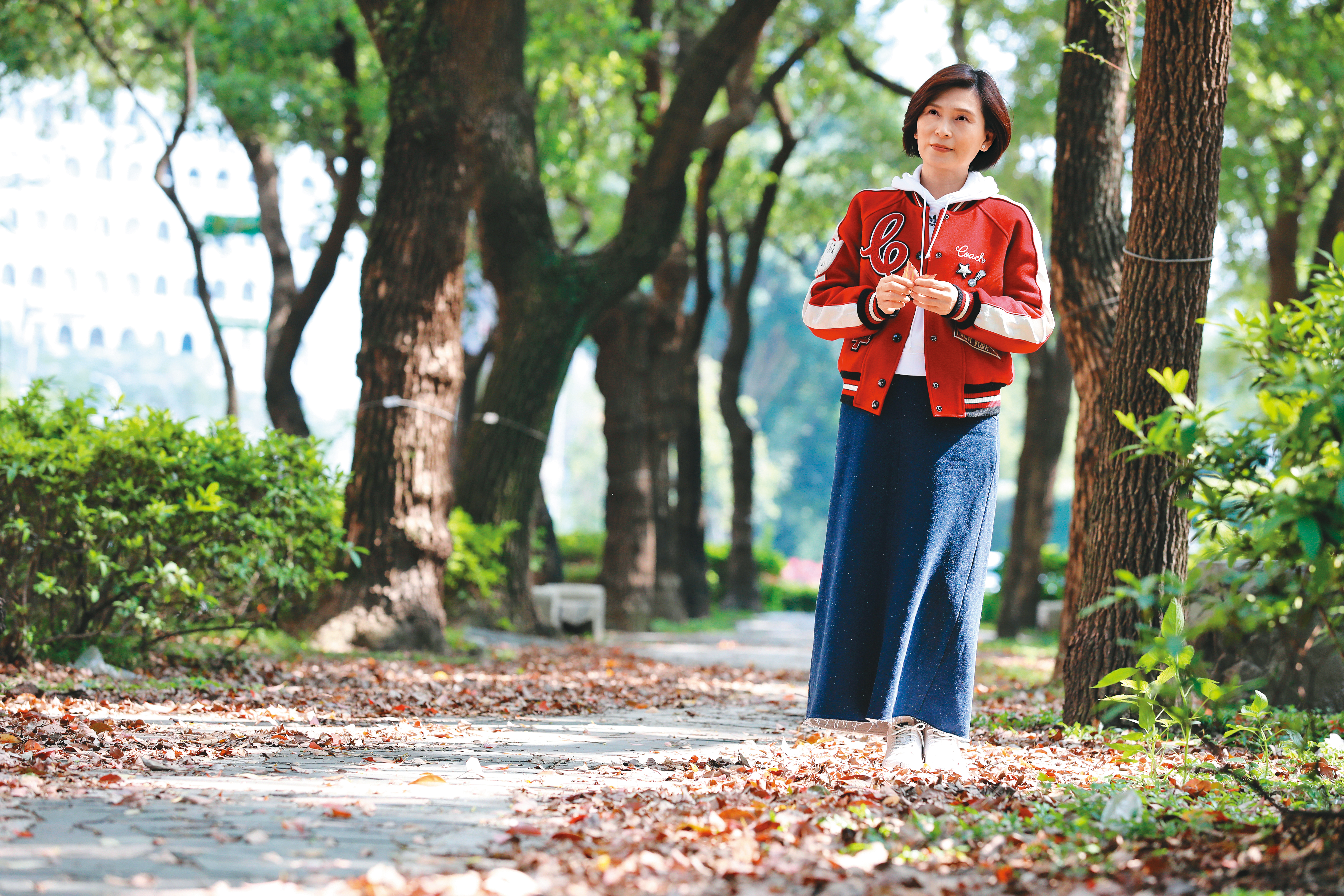 歐玲君說，她寫下了永強的故事，透過生命教育影響其他人的生命，永強短促的生命就有了意義。（周永受攝）