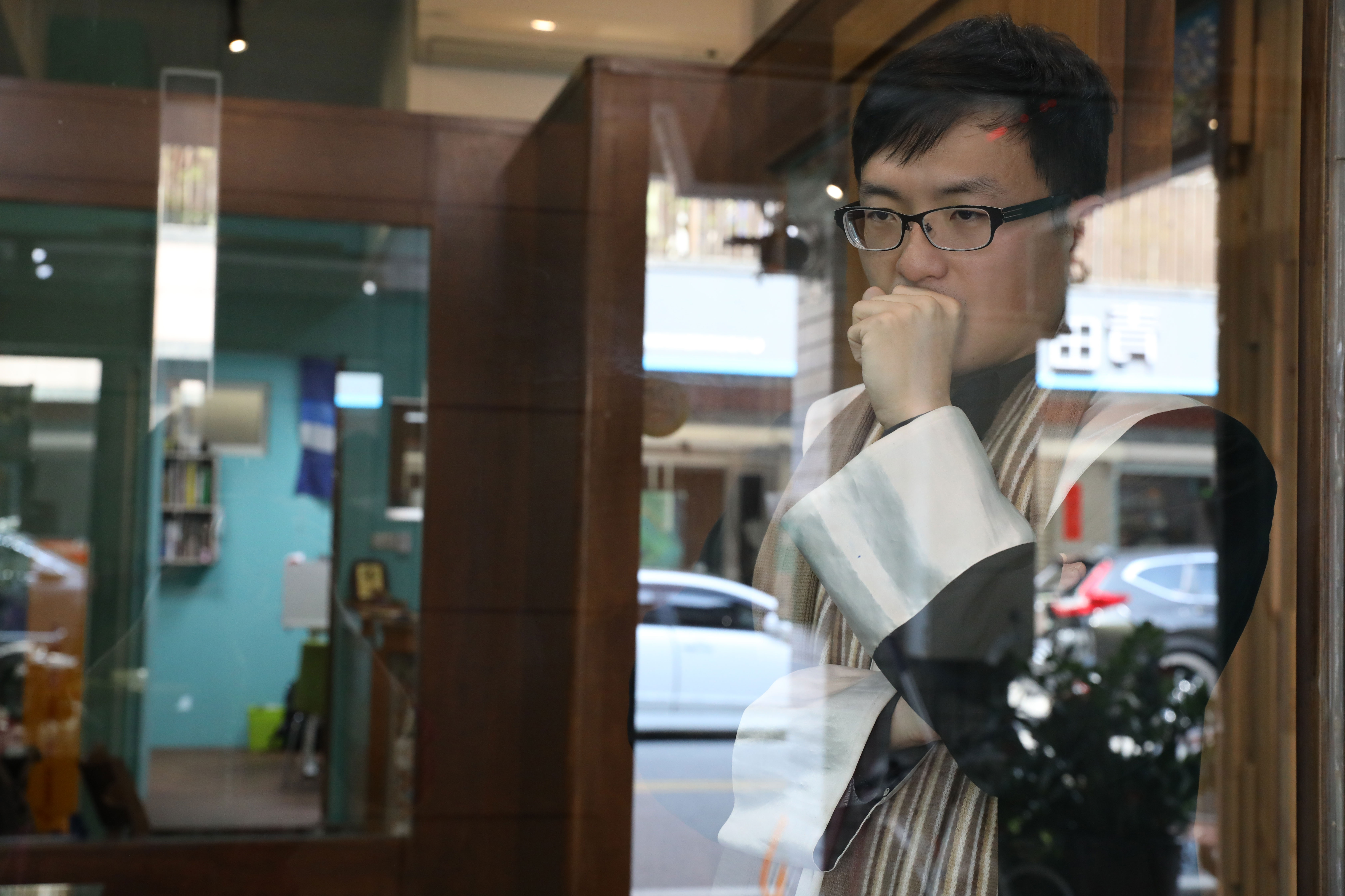 紀岳良從照顧家人的經驗感受到，安寧病房不能解決所有問題。