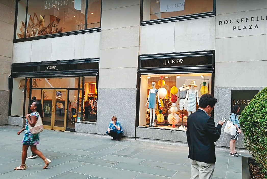 近期服飾品牌J.Crew、連鎖百貨JC Penny等，紛紛申請破產保護。各公司並且宣布關閉大量實體店面。（翻攝自Google Maps）