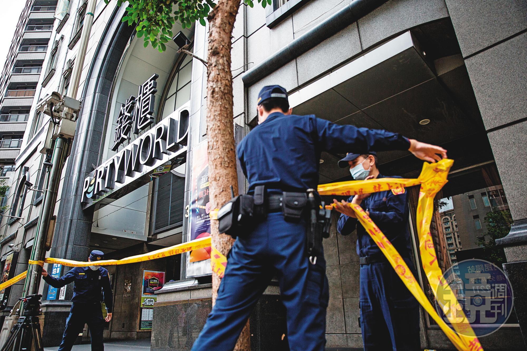 錢櫃大火後,全台KTV加強消防安檢,酒店小姐少了陪唱、陪酒的賺錢機會。