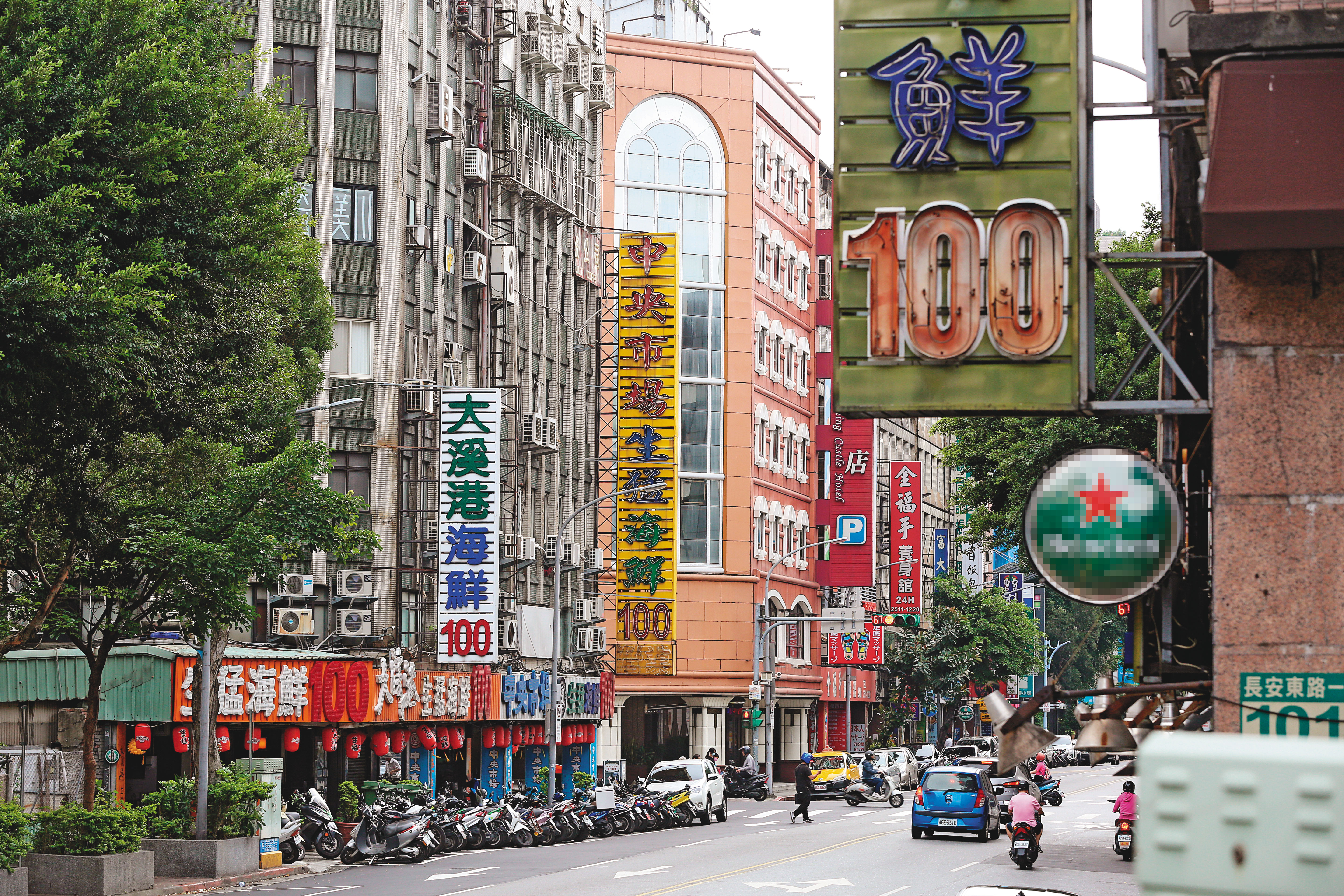 除了KTV及摩鐵，也有酒客會找小姐到熱炒店、居酒屋等處陪酒。