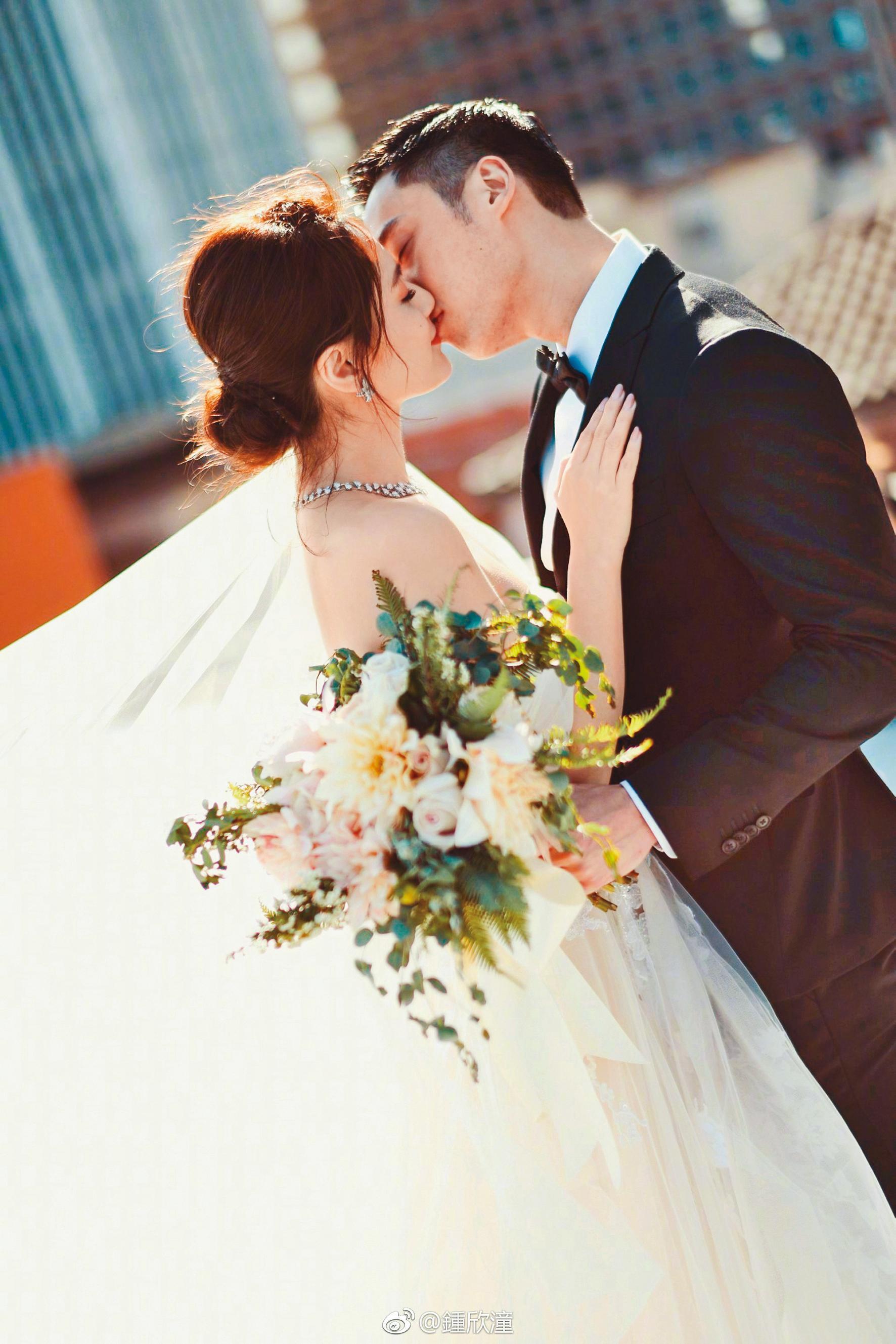 賴弘國（右）跟港星阿嬌2018年結婚，人前人後都表現得很恩愛，怎知婚姻只維持14個月就結束。（翻攝自賴弘國IG）