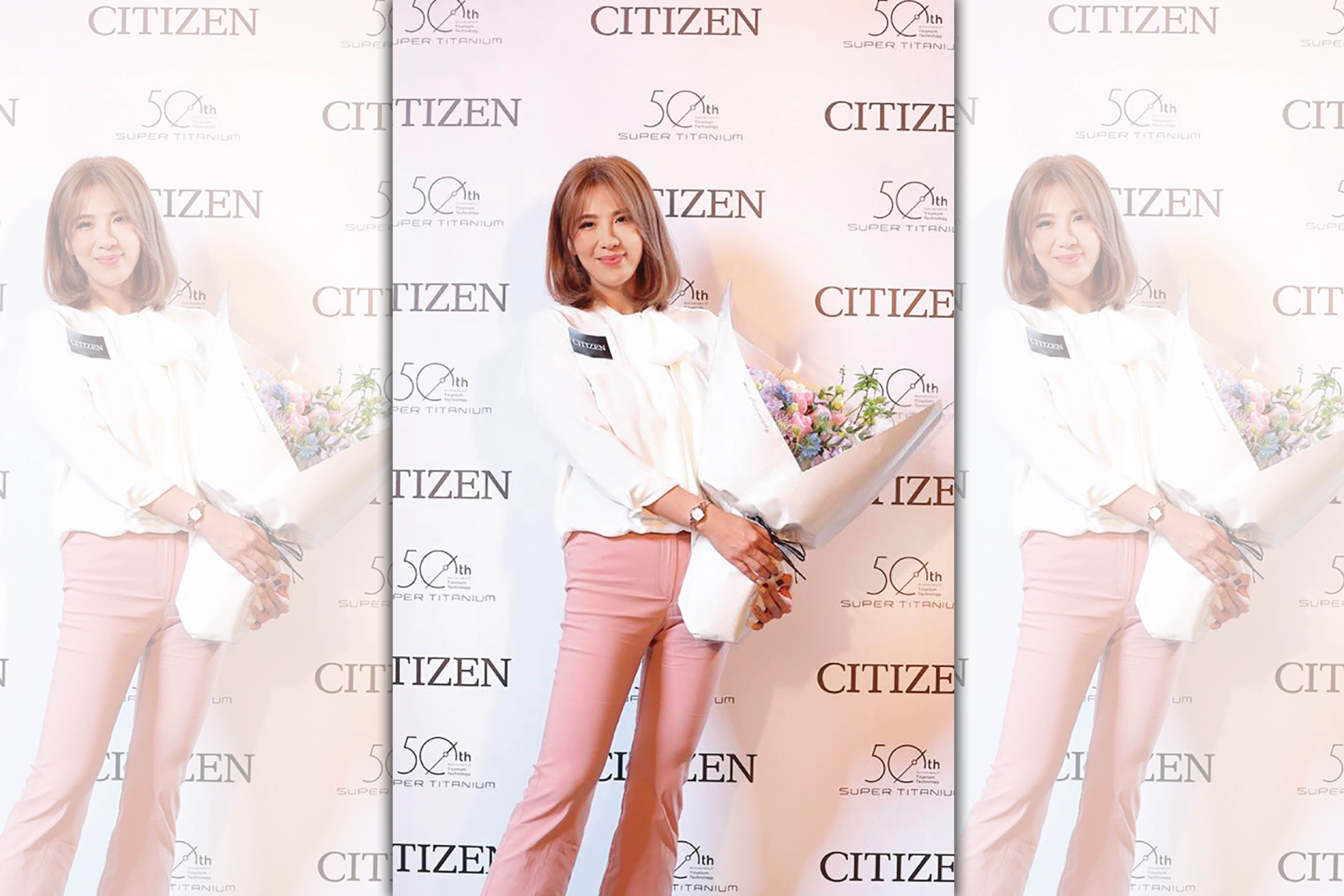 小禎2007年嫁給整形醫師李進良，男方緋聞不斷還有紅粉知己田欣，兩人先是分居，去年10月終於簽字，只差李進良到戶政事務所完成離婚登記。