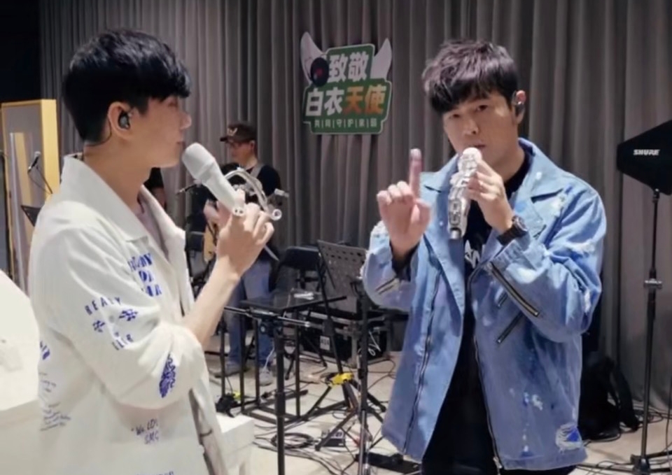 周杰倫與林俊傑「雙J合體」，在《致敬白衣天使》演唱會中合作。（截至《致敬白衣天使》演唱會）