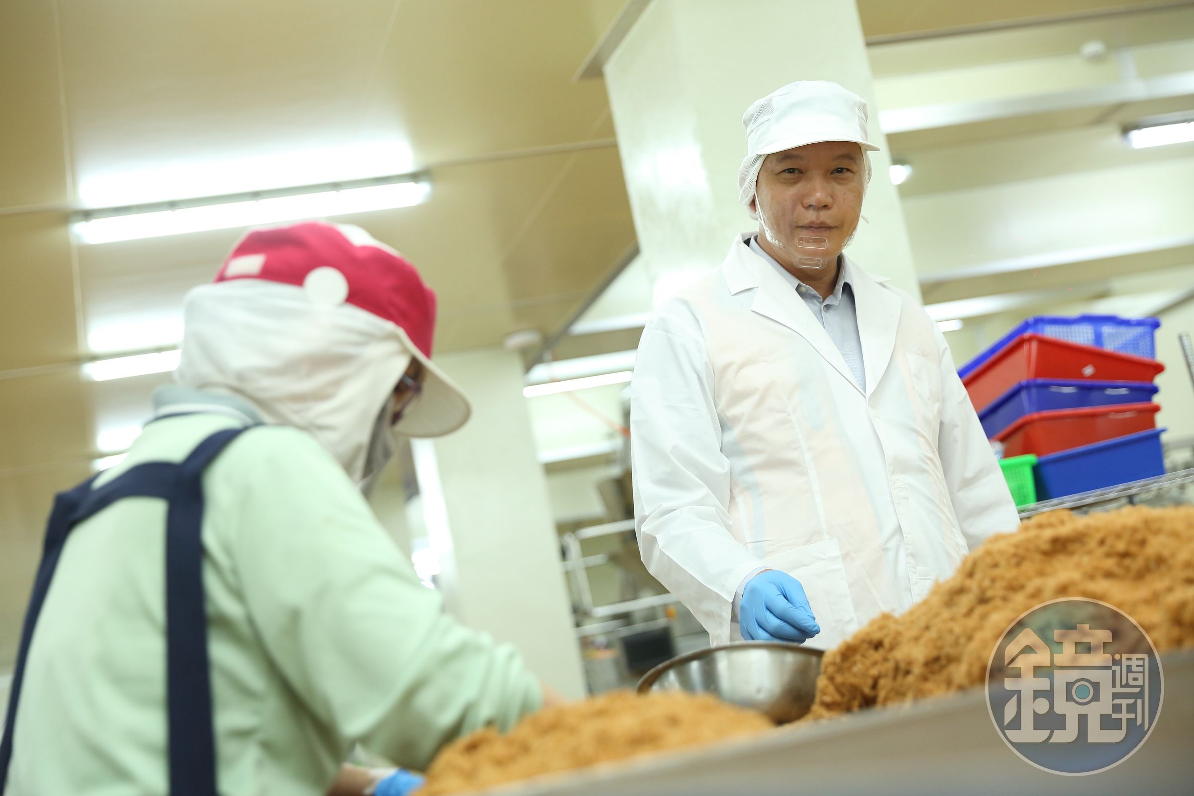 弘陽食品2005年便開始主打外銷市場，董事長謝奇峯很早就將工廠標準拉到最高。