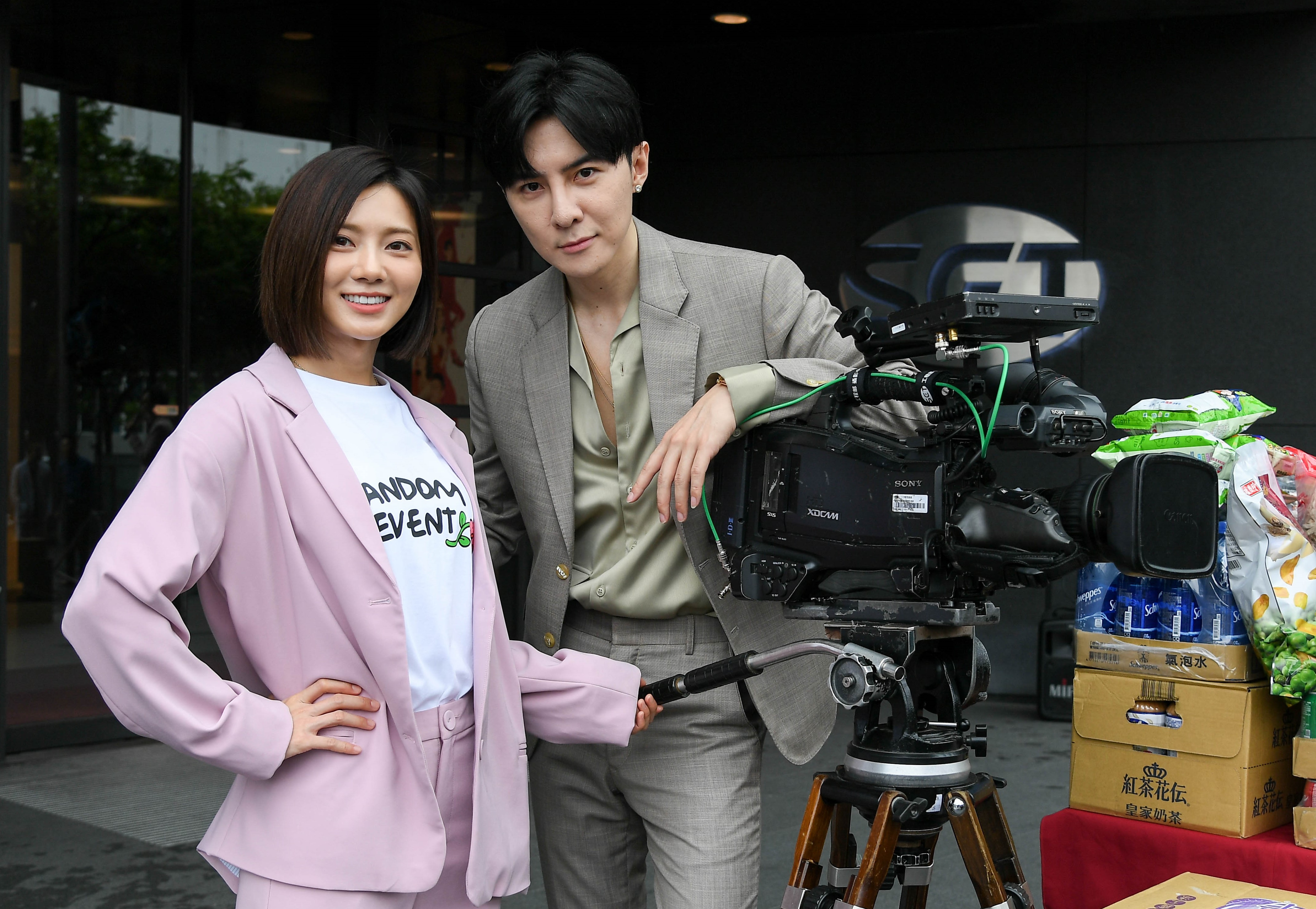 蔡黃汝與唐禹哲首度合作。（三立提供）