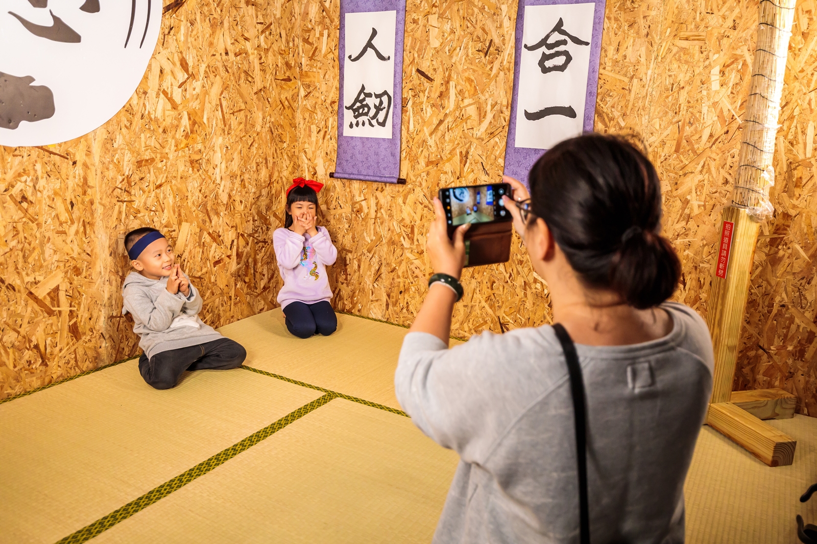 除了闖關，當然也要為小孩留下美好回憶。