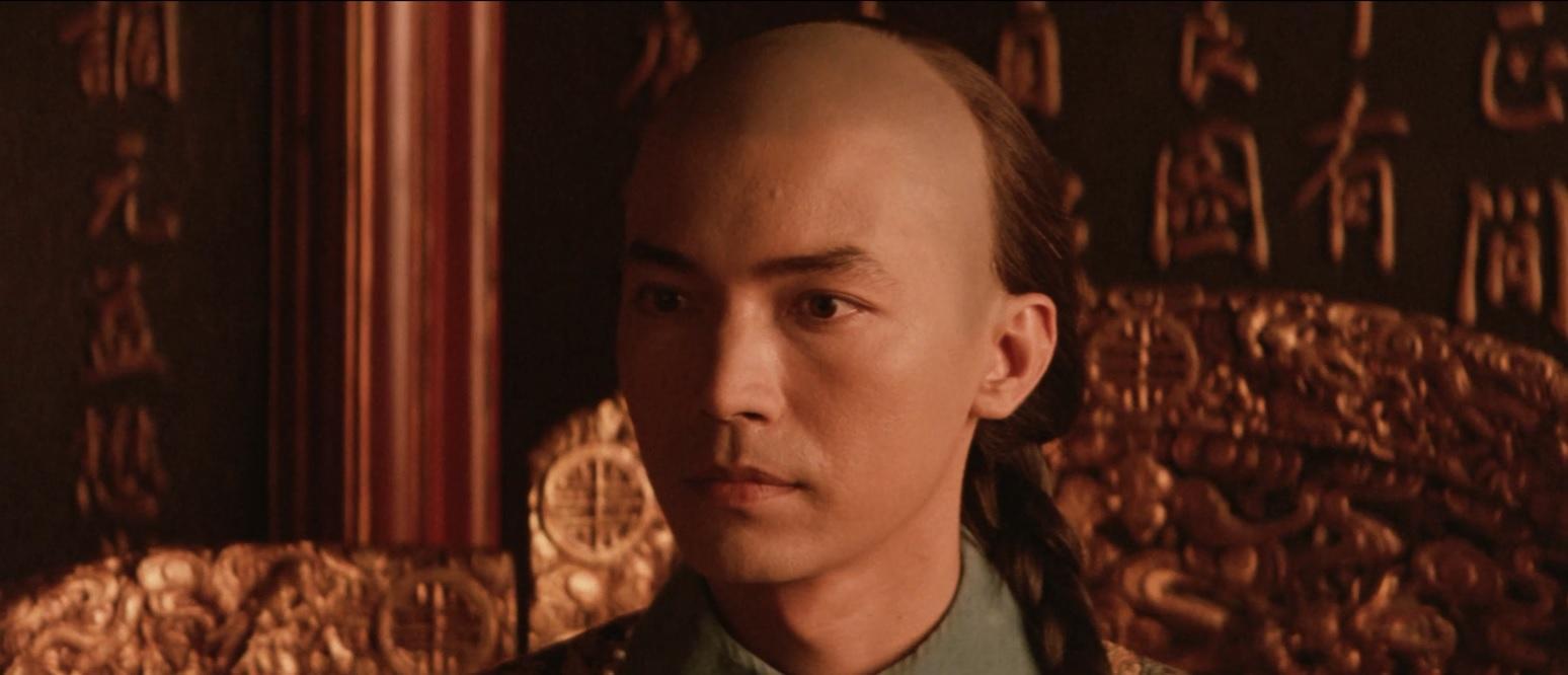 當時演出《末代皇帝》時,尊龍才35歲,正是男人顏值的巔峰時期。(甲上提供)