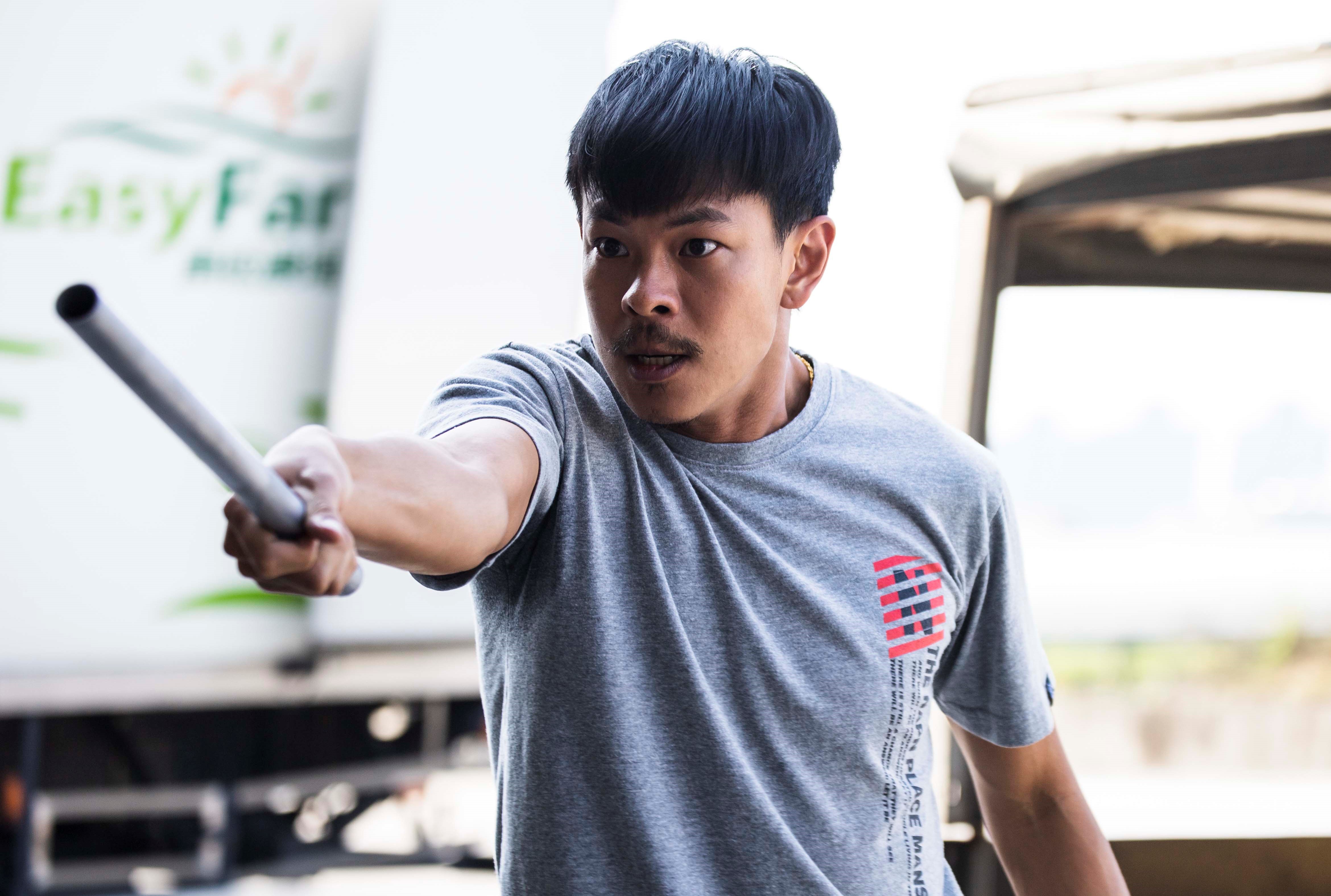 孫綻被外籍移工錯認以為是自家人。（民視提供）