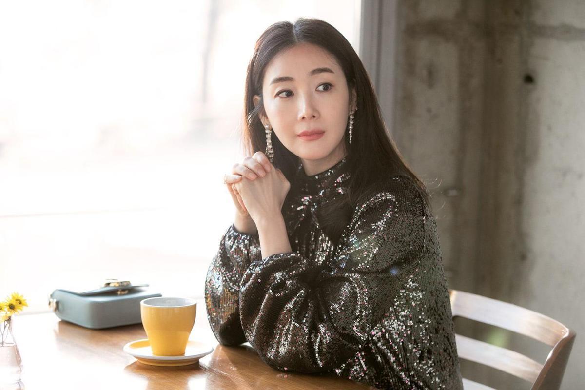 崔智友曾挺著孕肚客串《愛的迫降》。(翻攝自網路)