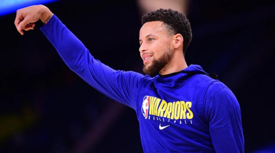 記者稱柯瑞是最偉大體系型球員,如今卻改口了。(翻攝自NBA勇士隊官網)