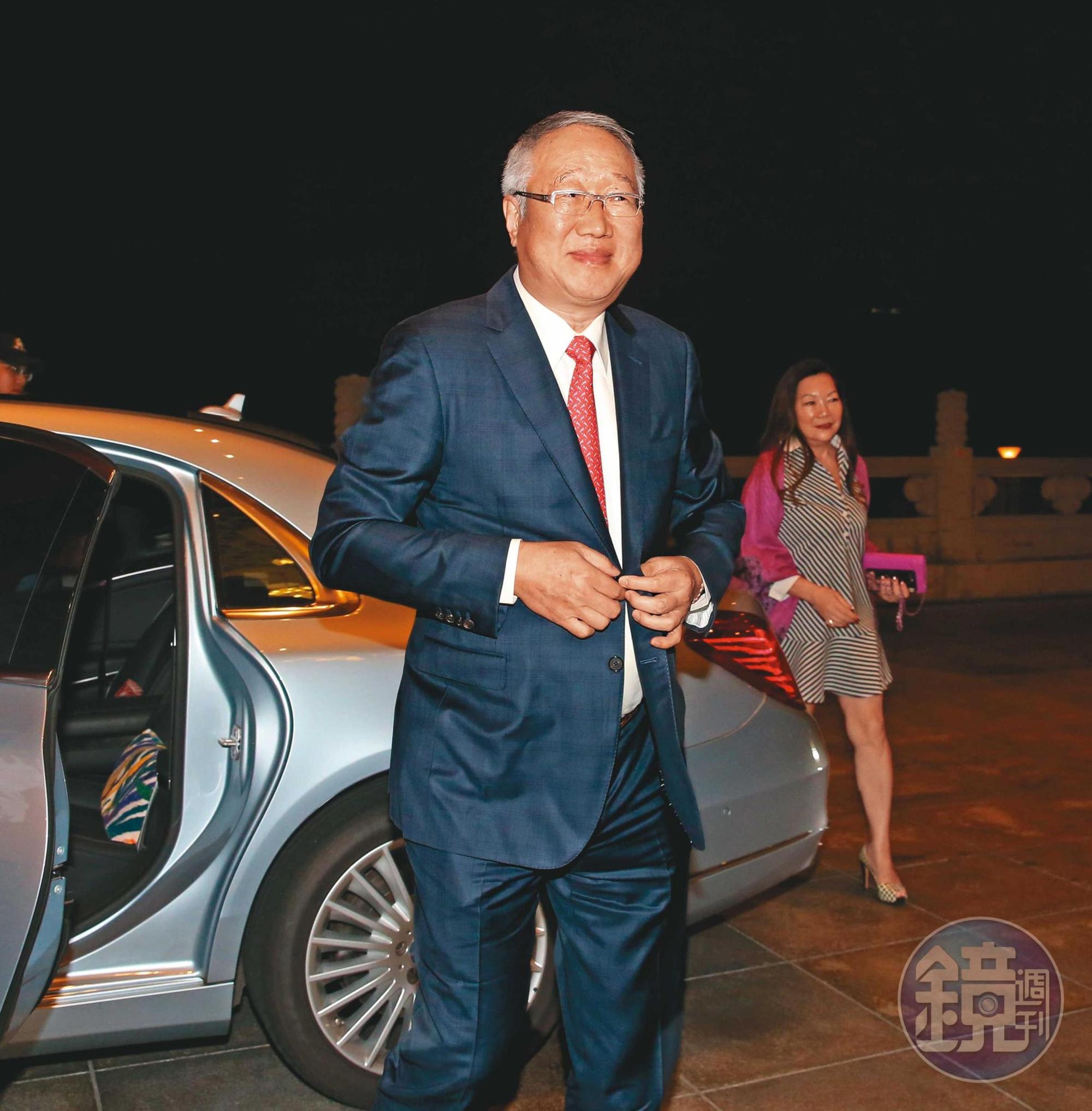 郭台強旗下的正崴，曾投資立訊3.08％股權，協助對方創業。