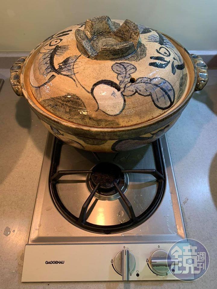 蓋鍋開大火煮。