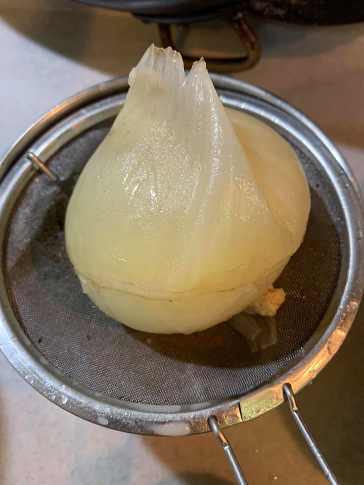 2小時後將洋蔥取出。