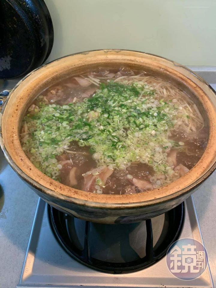 關火,起鍋上菜。
