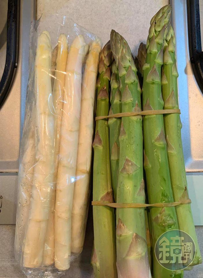 夏天盛產的蘆筍，有綠、白兩種。