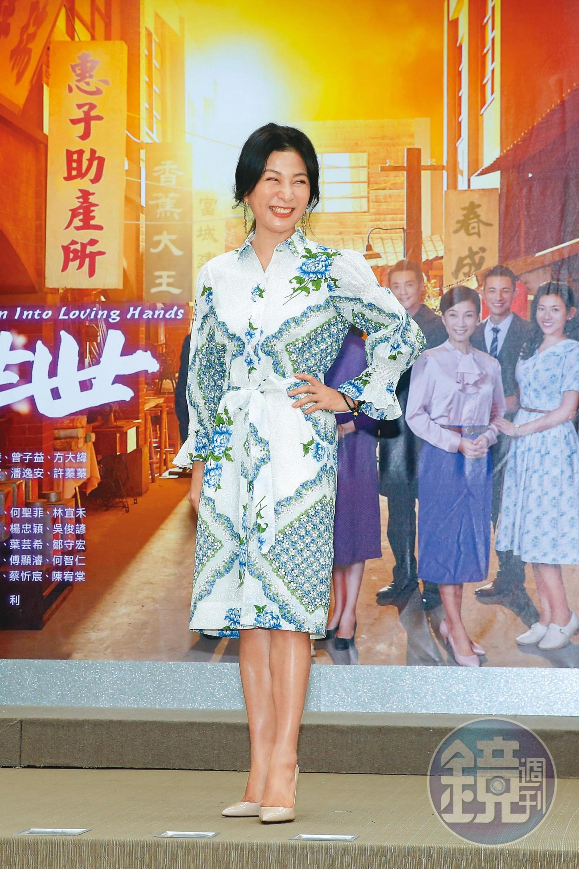方文琳雖然失婚，但是靠著女兒屢創話題，今年剛過的母親節也因收到貼心禮物而強掃各家即時新聞版面。