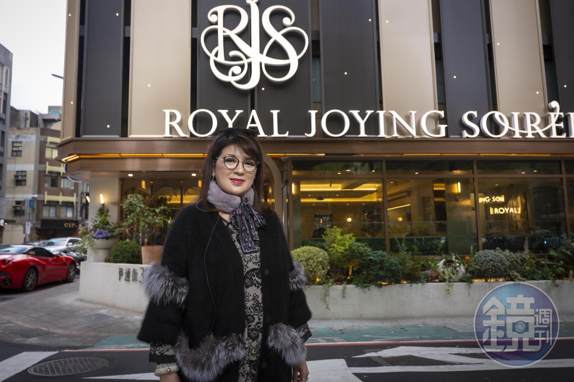 基隆顏家第四代、老爺酒店媳婦顏瓊姿，在台北砸重金開中餐廳。