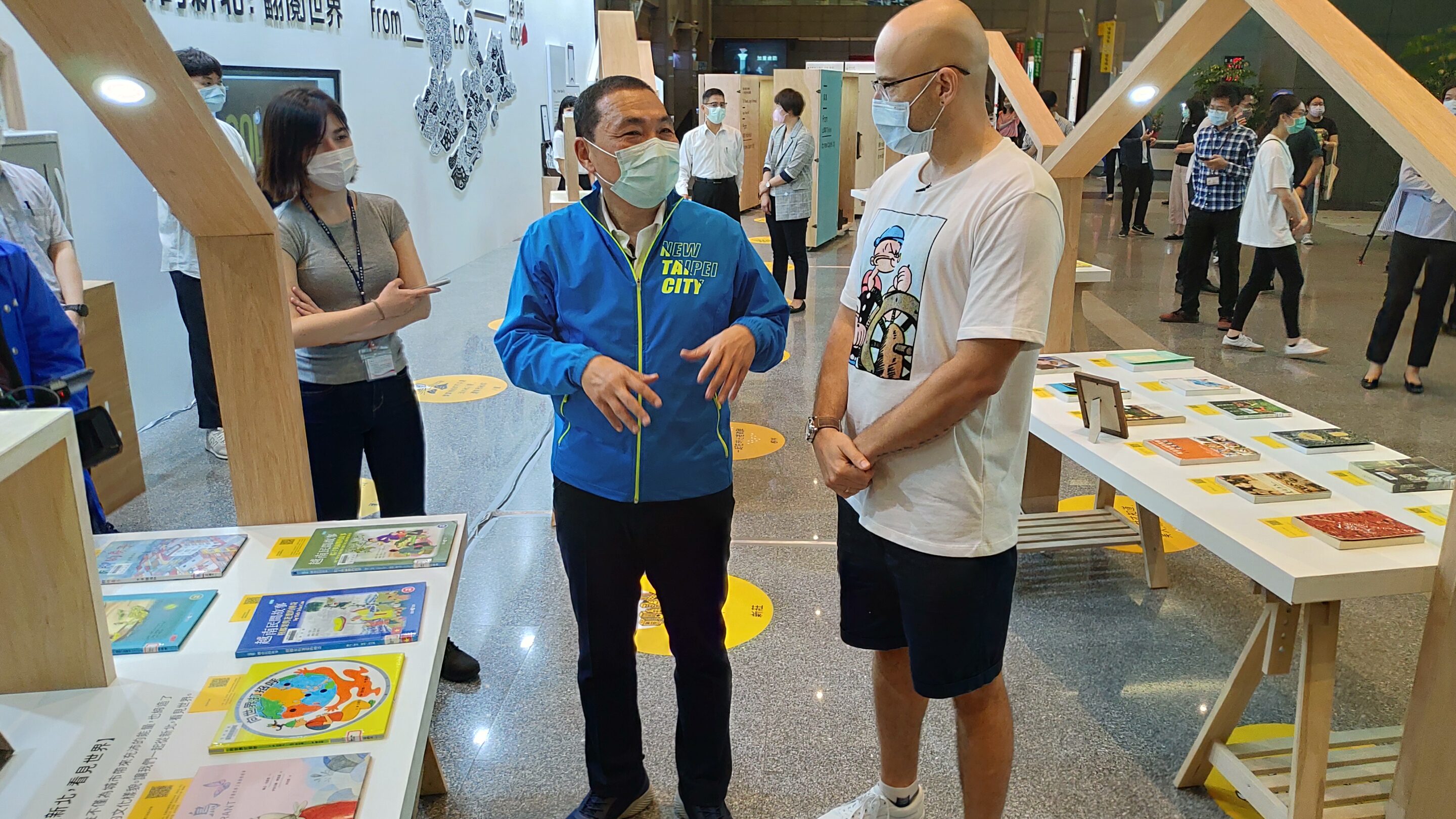 侯友宜上午不願鬆口，但下午態度丕變，將出席520正副總統就職。