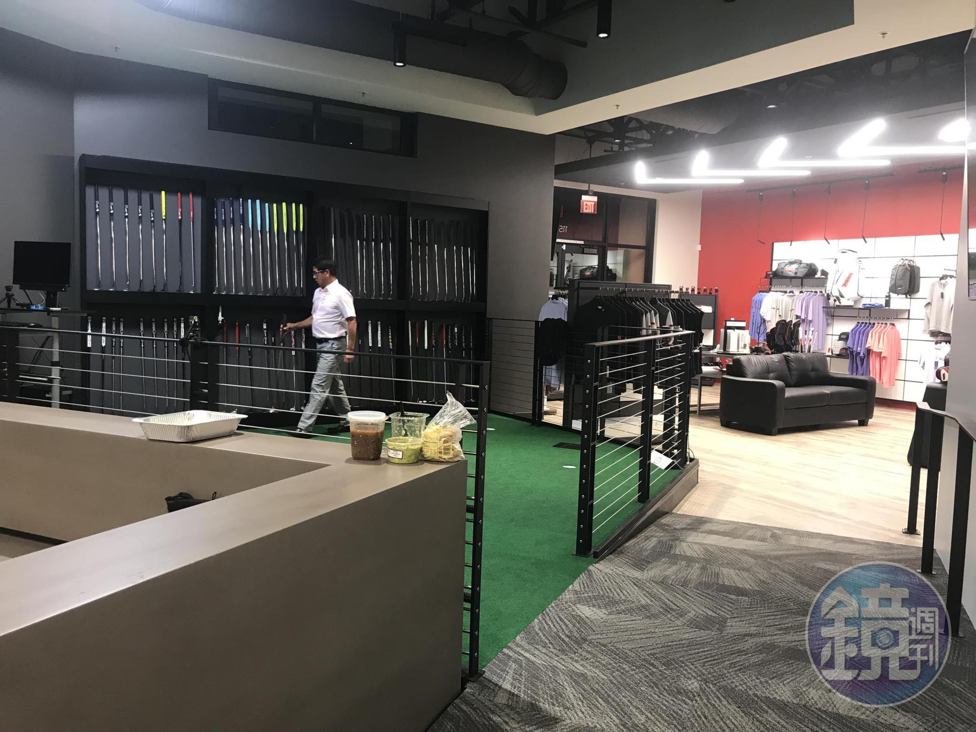 為提供客製化組桿服務,啟坤科技在美國加州成立品牌專賣店。