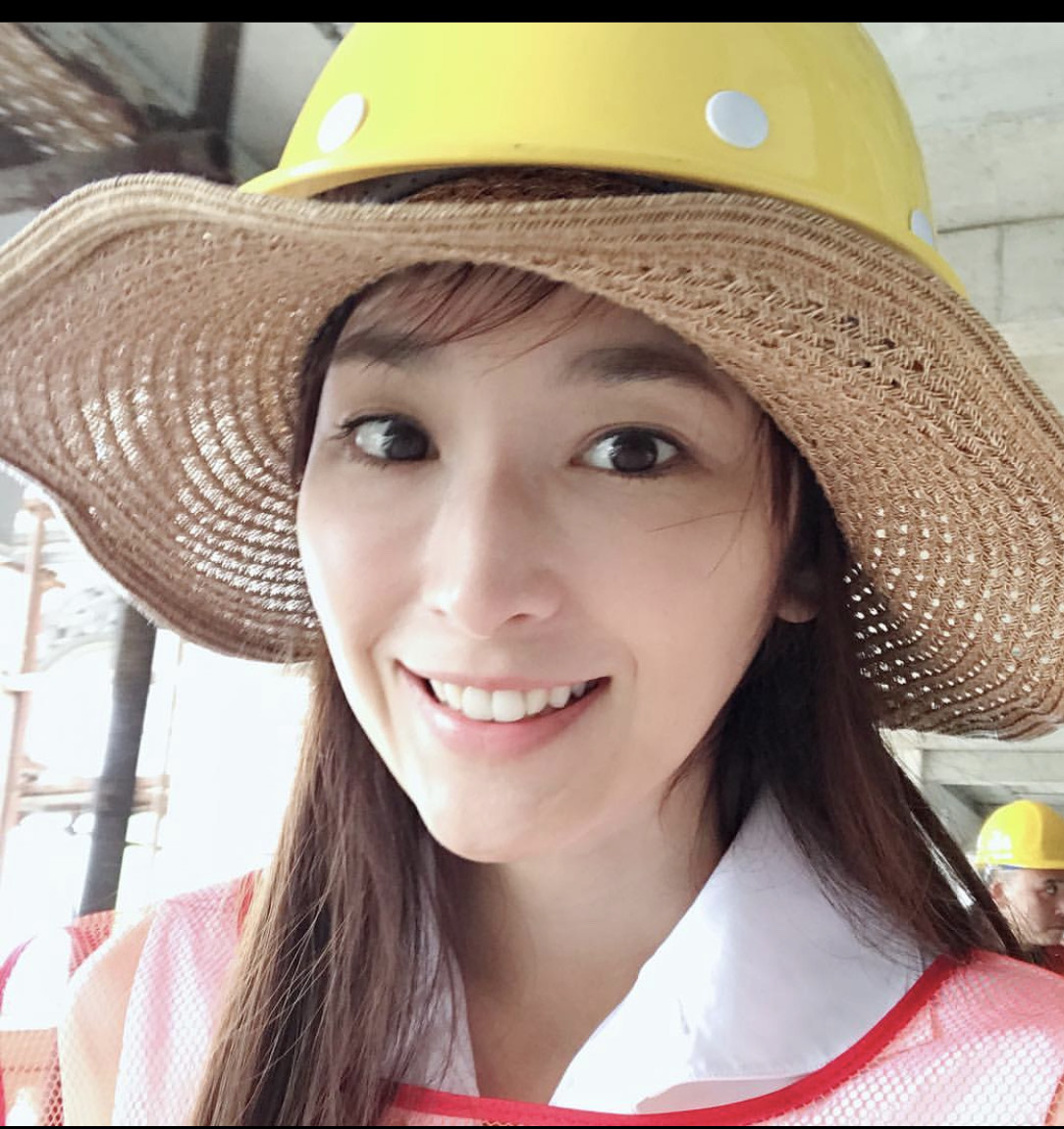 據知吳佩慈上月一家回台灣躲避新冠肺炎，昨日也從台灣回香港。（翻攝自吳佩慈IG）