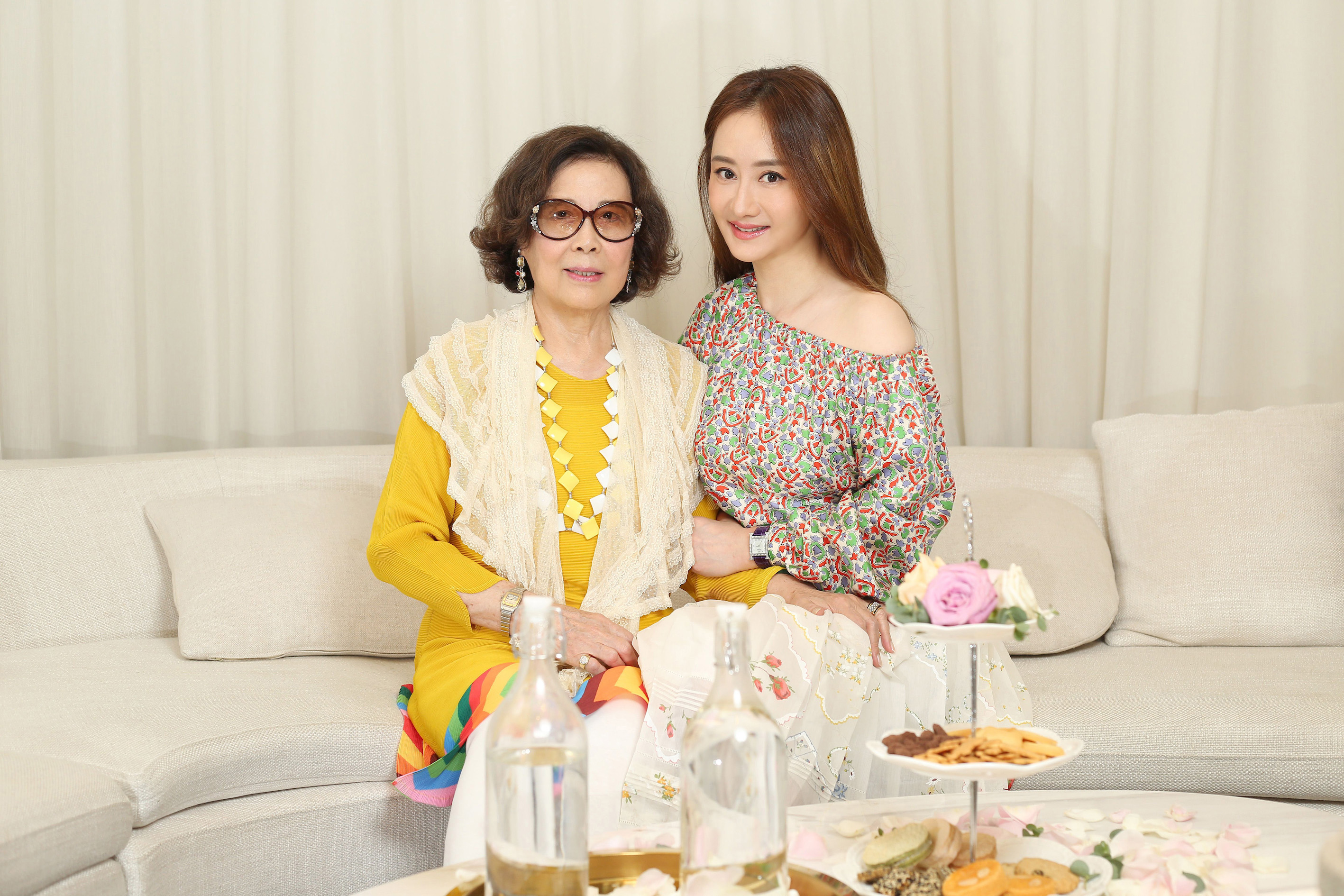 宣布離婚不久的陳德容，母親節帶著76歲的媽媽去做醫美。（展慧創意提供）