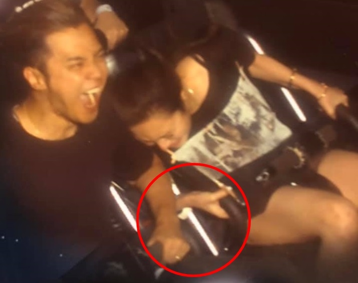 羅志祥po出和周揚青搭雲霄飛車的照片，被網友抓包根本沒牽手（紅圈處）。（翻攝自羅志祥 SHOW臉書）