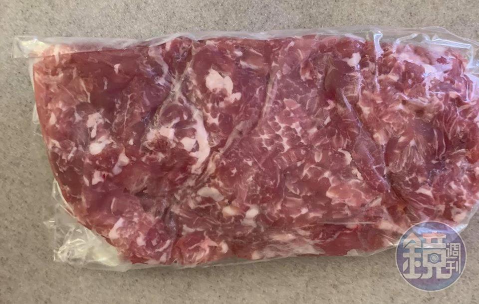 豬肉半斤，準備切成絲。