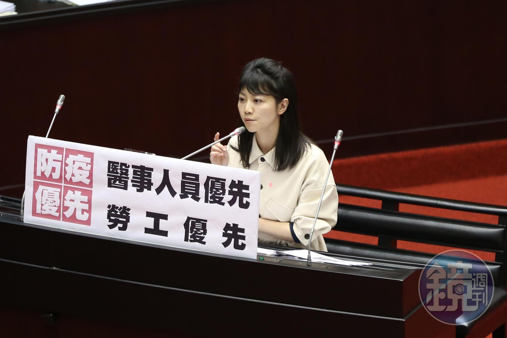 立委高嘉瑜在會中更對蘇貞昌告白說：「院長是我的貴人。」（資料照）