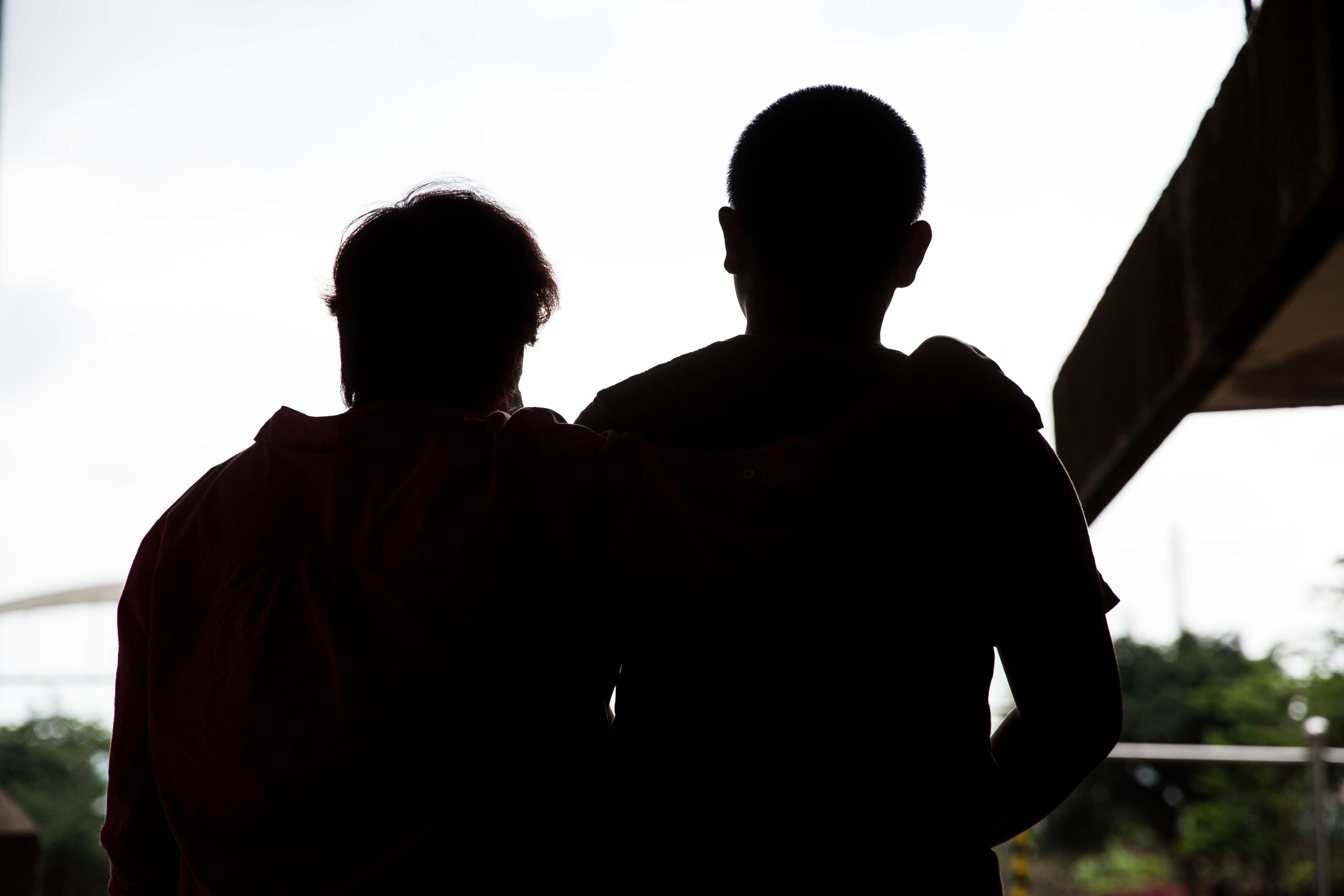 L姓球員與家屬控訴，校方未審先判，還逼簽和解書。