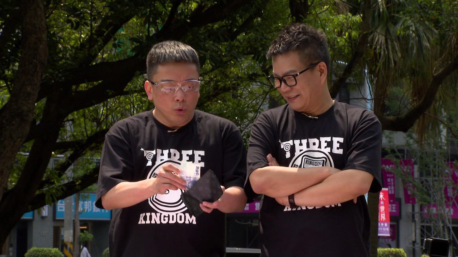 沈玉琳和詹惟中需在節目《綜藝3國智》合作完成挑戰。(台視提供)