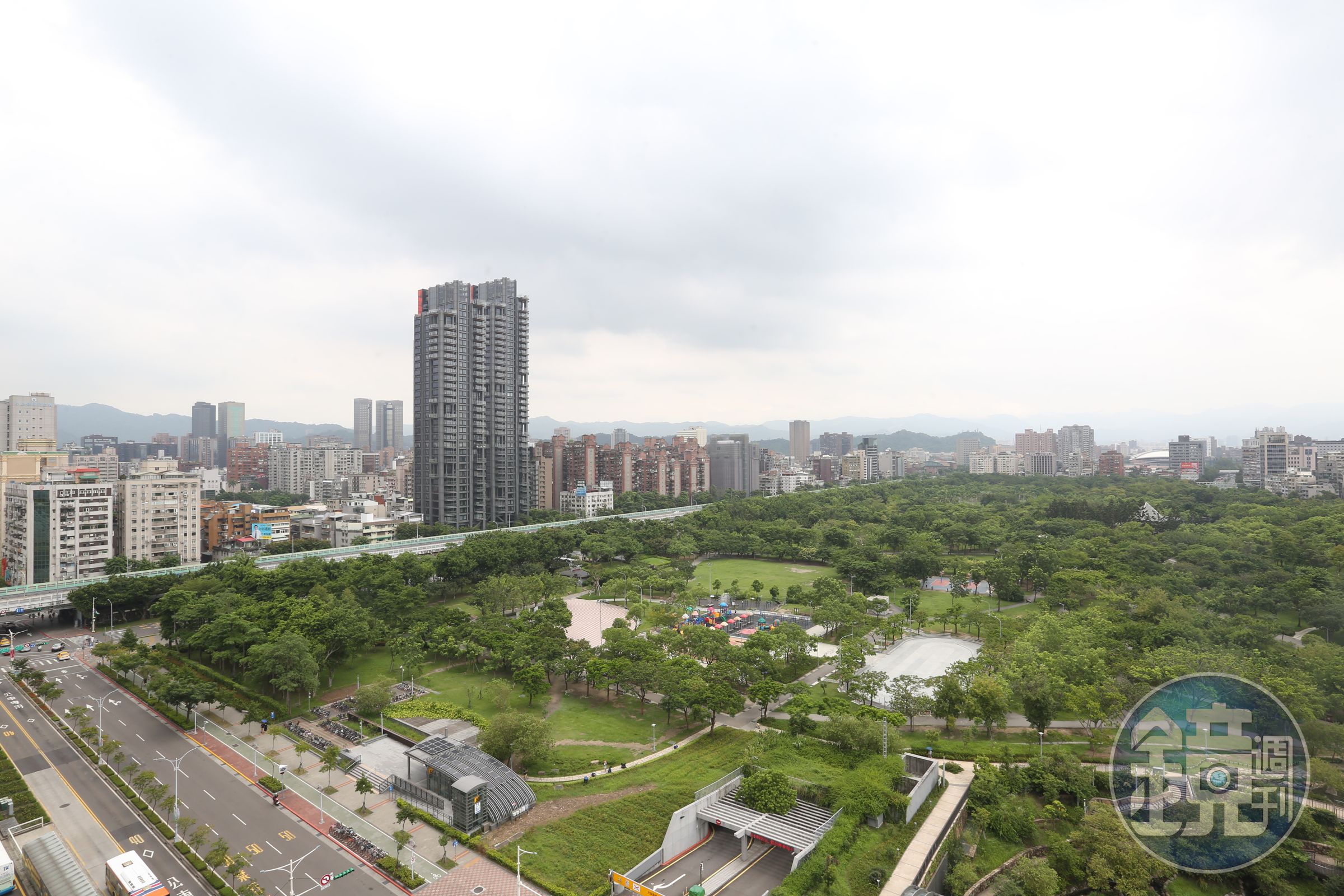 台北市大安區堪稱全台最富有的行政區，近來有殯葬業者打算進駐，引發附近居民反彈，圖為資料照。