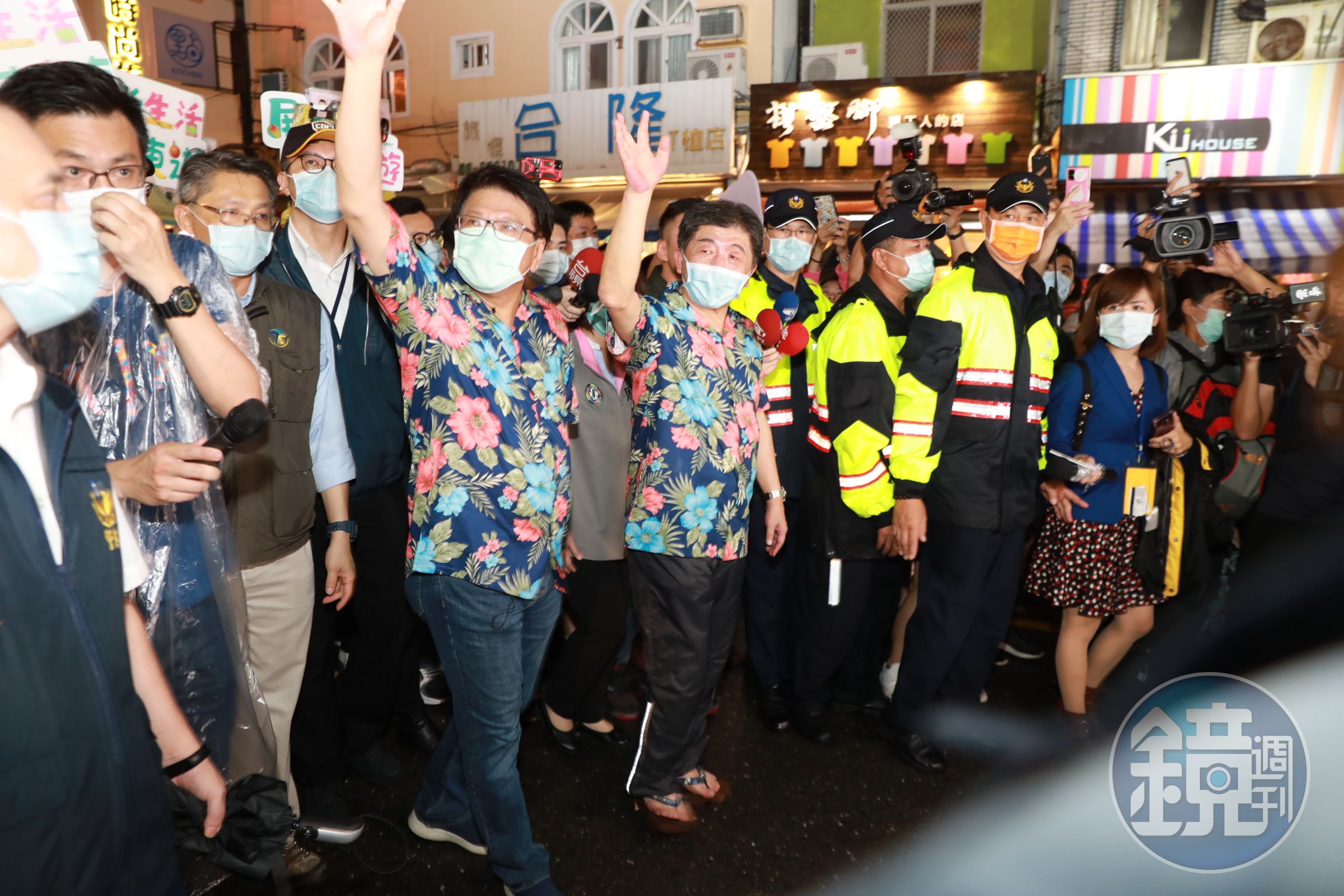 對於陳時中南下墾丁宣傳觀光，謝金河po文讚賞，認為這是非常高明的城市行銷，更是借力使力行銷台灣的好時機。（中央疫情指揮中心提供）