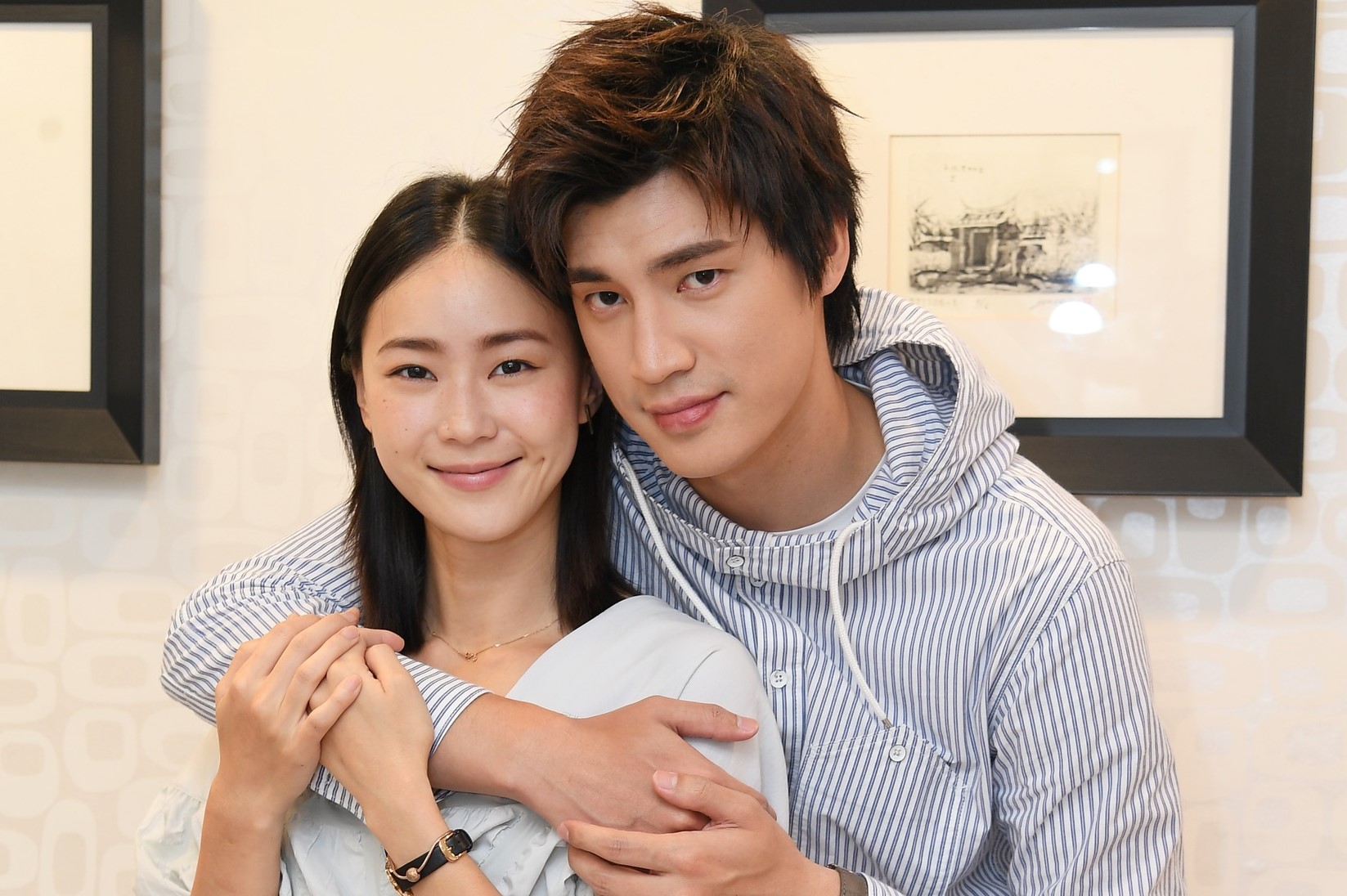 鍾瑶（左）憶起已故藝人吳朋奉，直言對方是一個會照顧後輩的好大哥。（圖／三立提供）