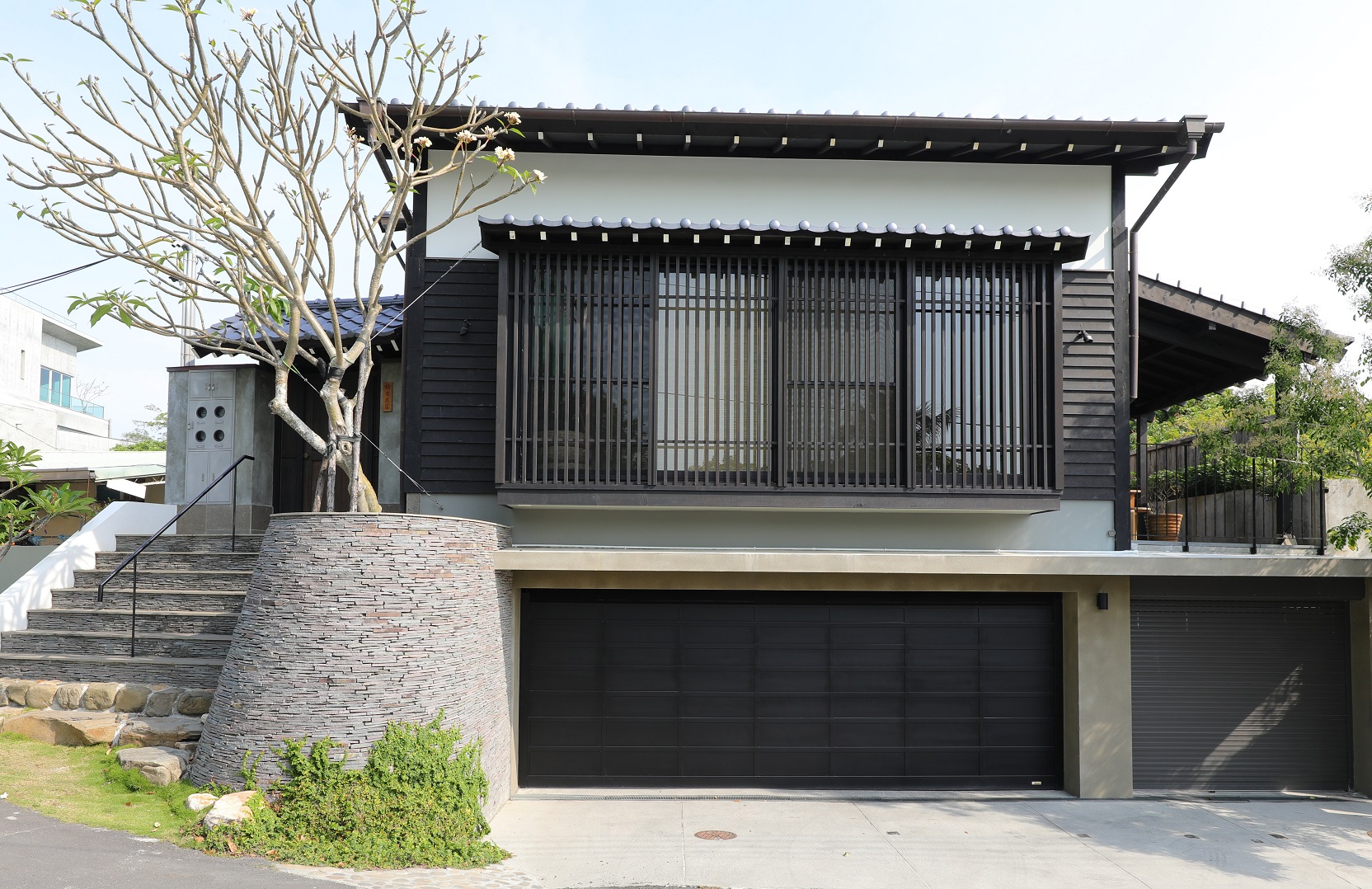 有如置身在日本京都民宅的「餘光民宿」。