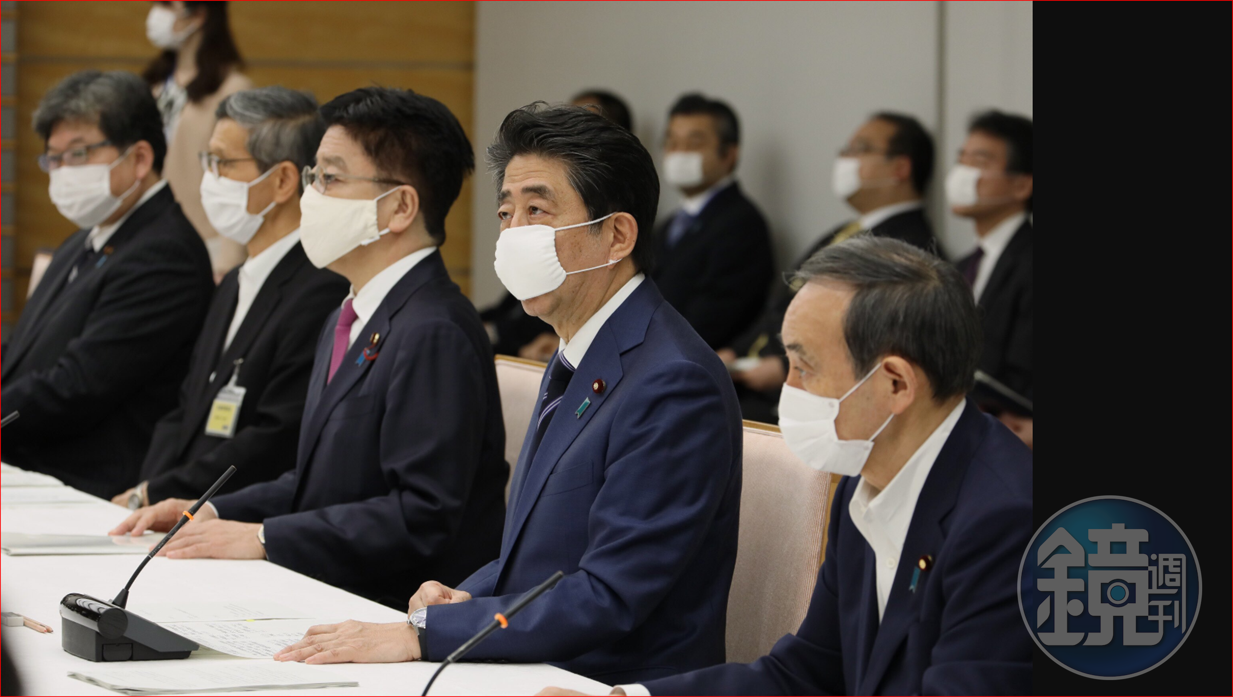 日本首相安倍主持內閣疫情會議。（翻攝自安倍twitter）