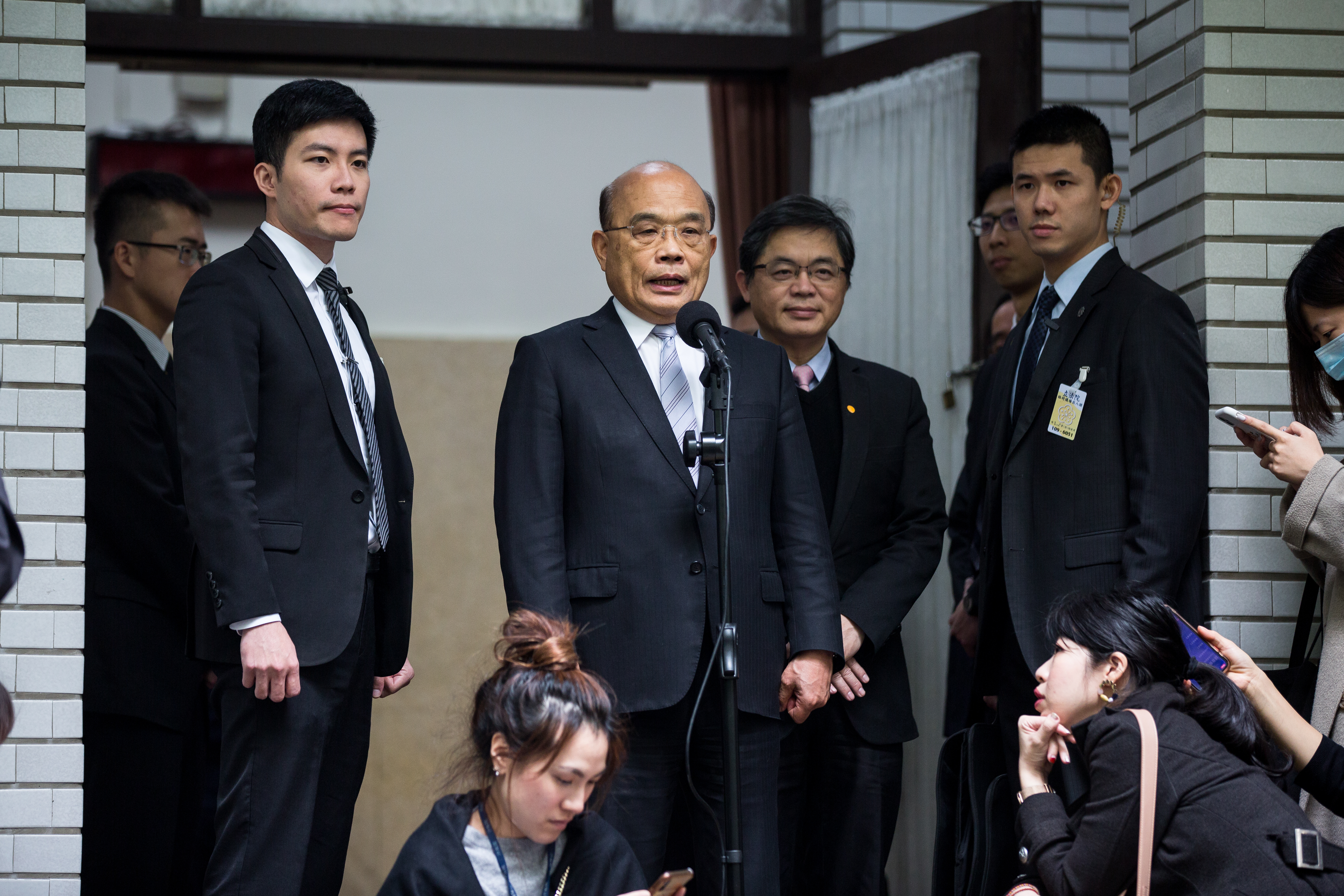 蘇貞昌今回應振興券一事，指當初馬英九所發放消費券，被監察院審核認為對經濟成長並沒有幫助，「我們記取這個教訓，不再重蹈覆轍。」（本刊資料照）