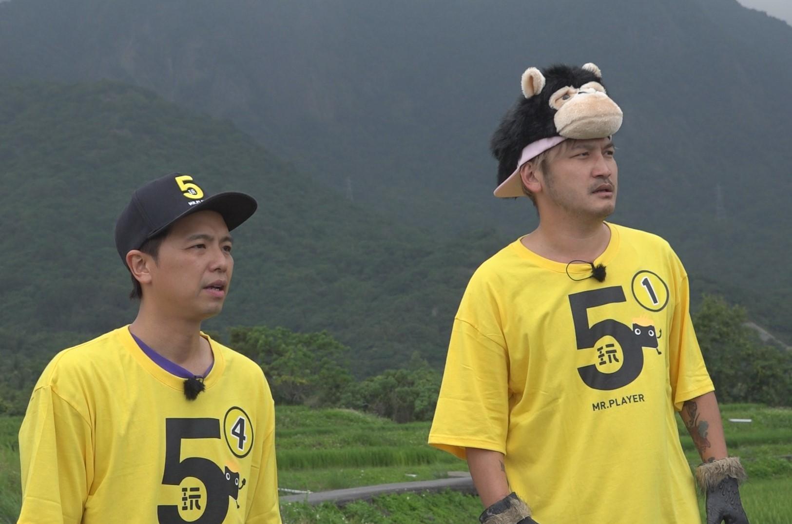 小鬼（左）、KID（右）兩人首度同隊。（三立提供）