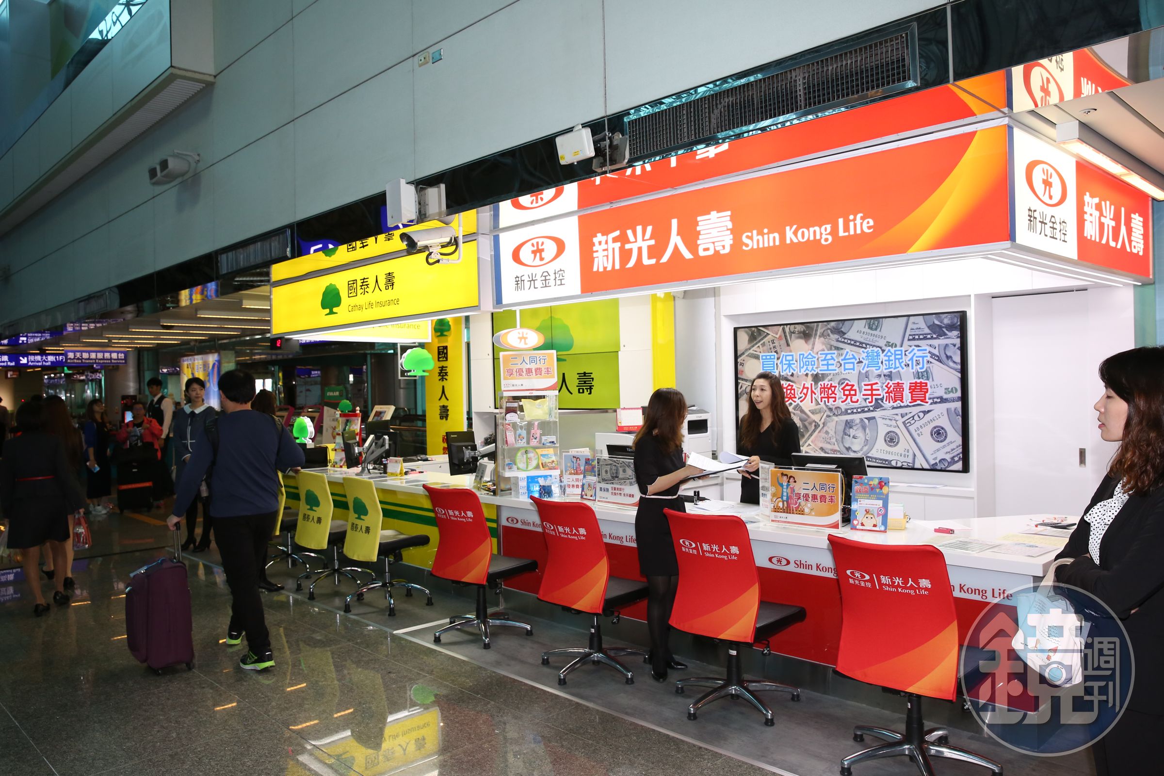 台積電變外資最佳提款機，國內壽險業、散戶逆勢撿便宜。
