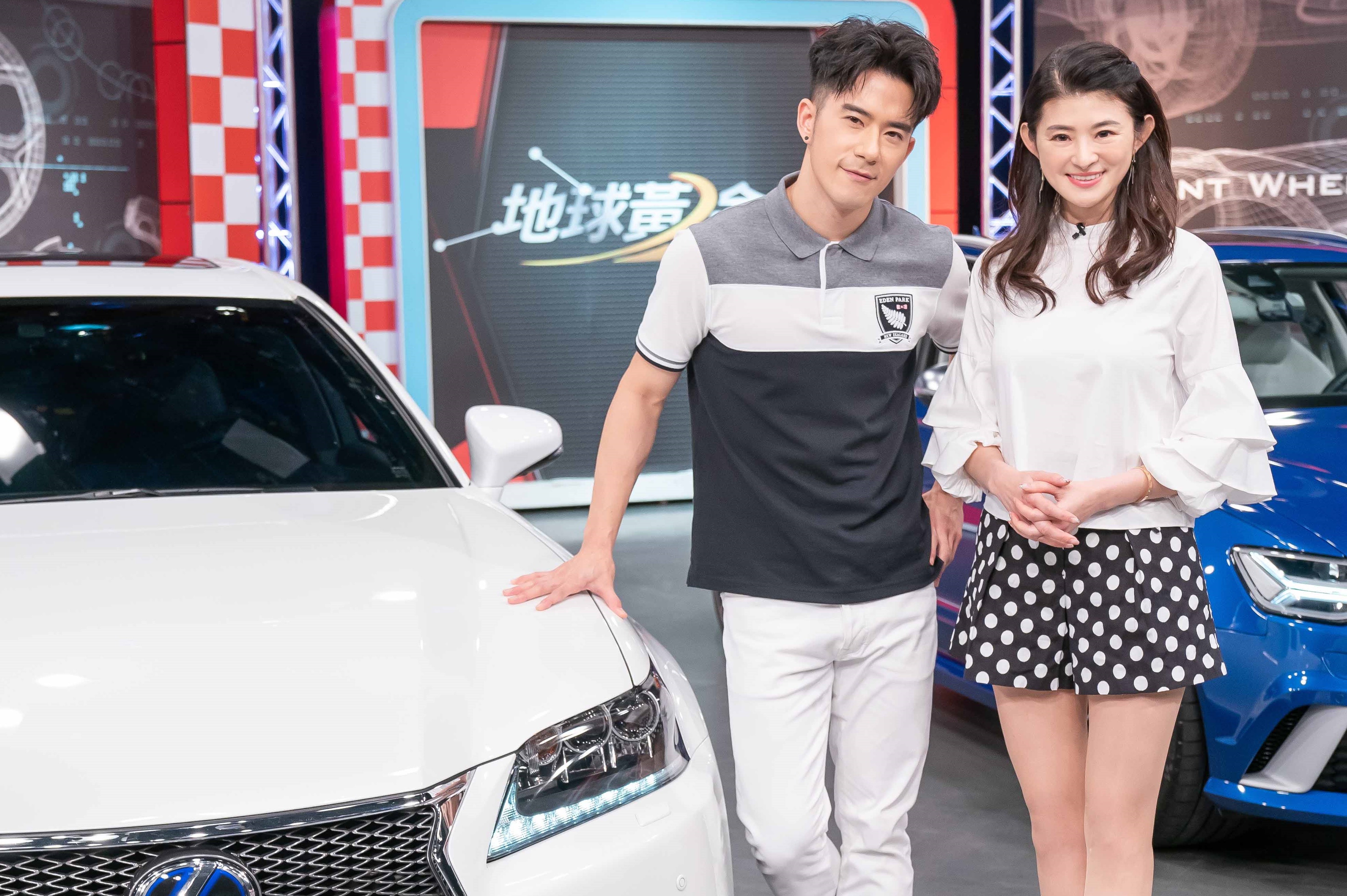 愛乾淨的JR上TVBS《地球黃金線》，自曝「新車病」嚴重。（TVBS提供）