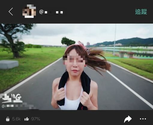 知名女直播主「沐沐」因大膽拍攝謎片，引起關注。（翻攝自SWAG網頁）