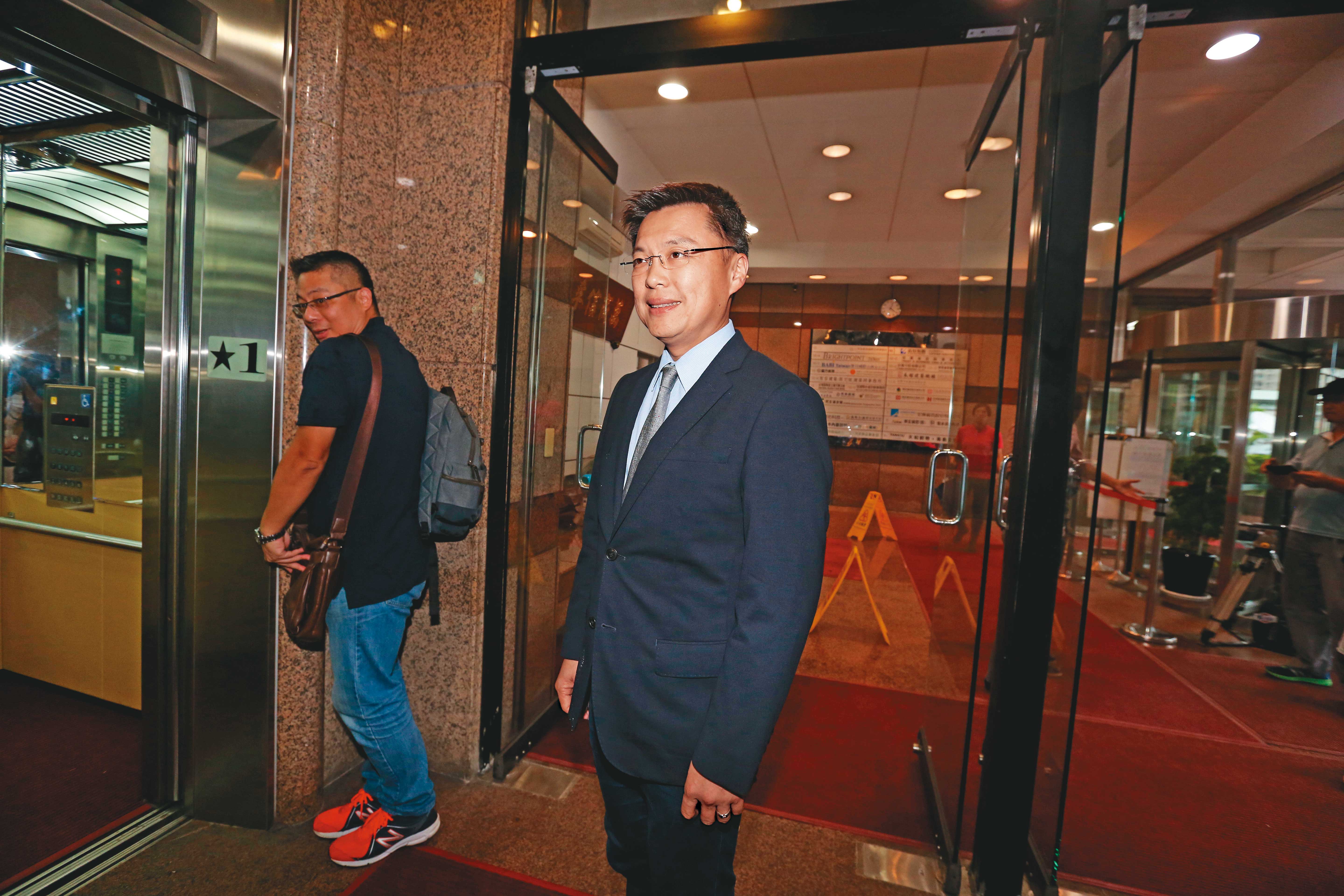 立委趙天麟說，他上任後立即盤點市黨部所有資源，包括簡訊系統、LINE群組、黨員信、宣傳車在最後一週全力衝刺。