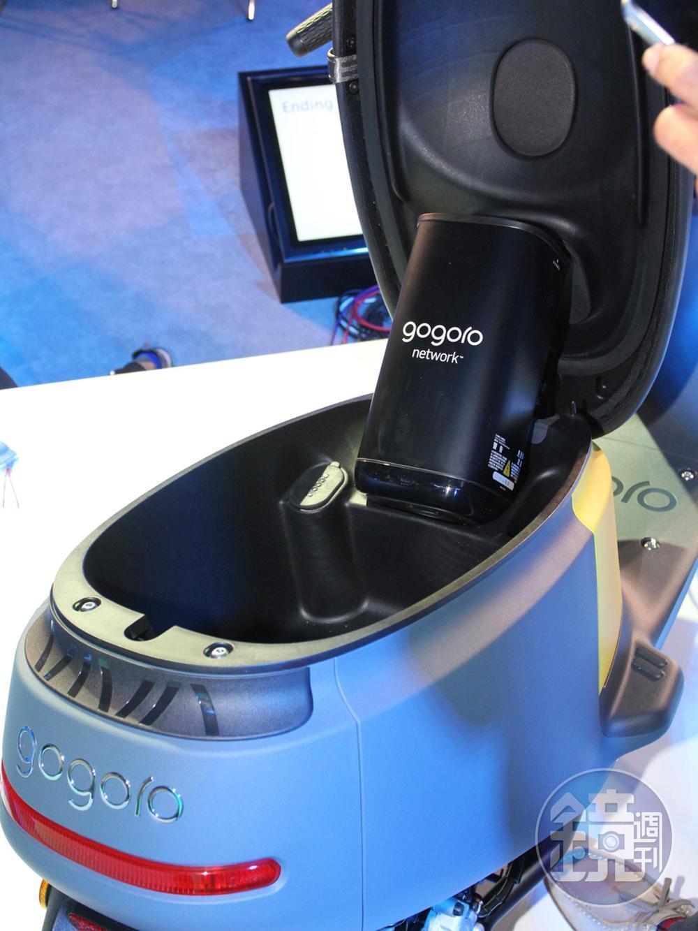 Gogoro Network 針對 Powered by Gogoro Network 搭載單顆電池車款用戶推出新的 「騎到飽」電池服務資費方案，定價最低只要月付 $399 (需綁約 3 年)，享當月不限里程騎乘，其他限制條件與現行騎到飽資費方案相同。