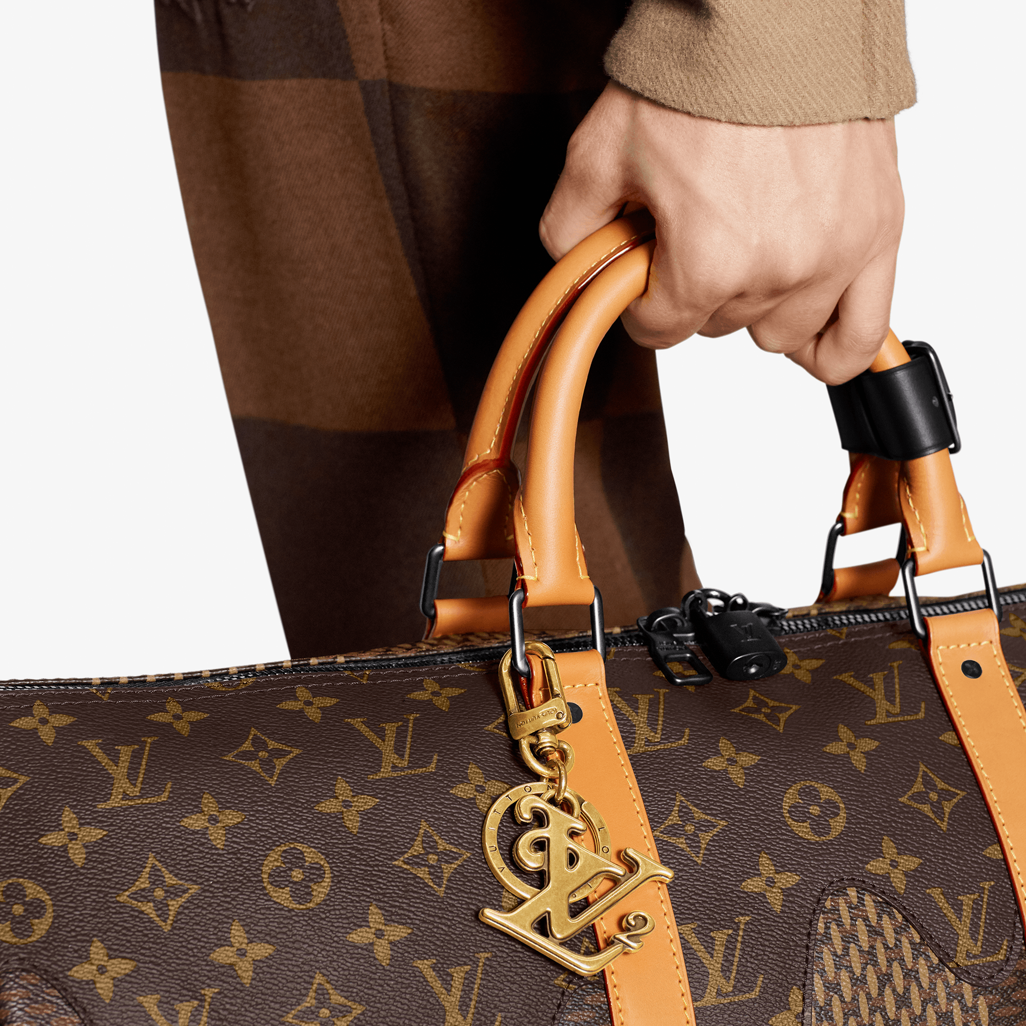 LV²聯名系列鑰匙圈。NT$11,400。（路易威登提供）