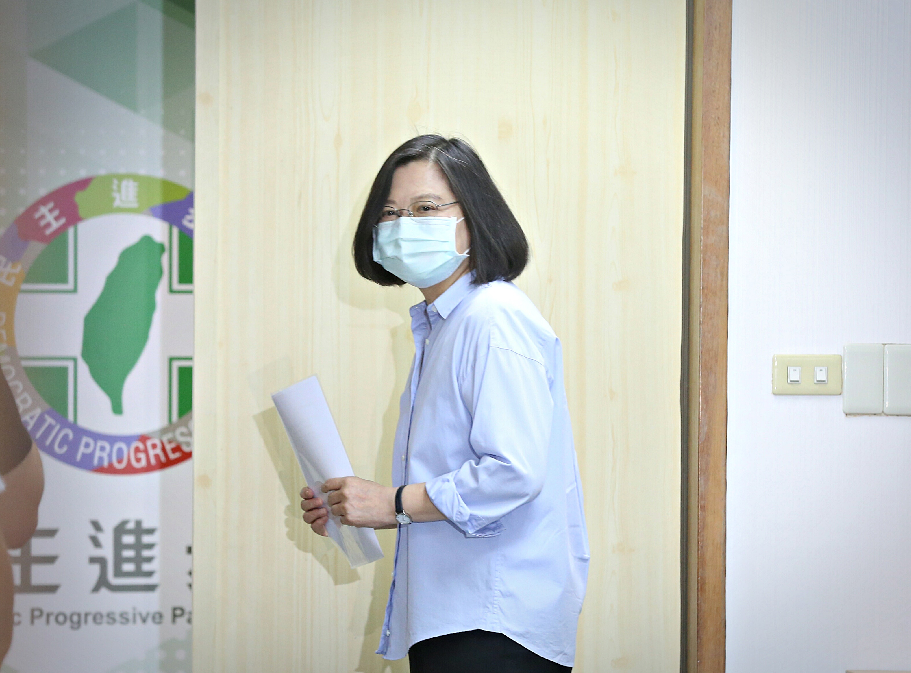 民進黨主席蔡英文今出席民進黨中常會。