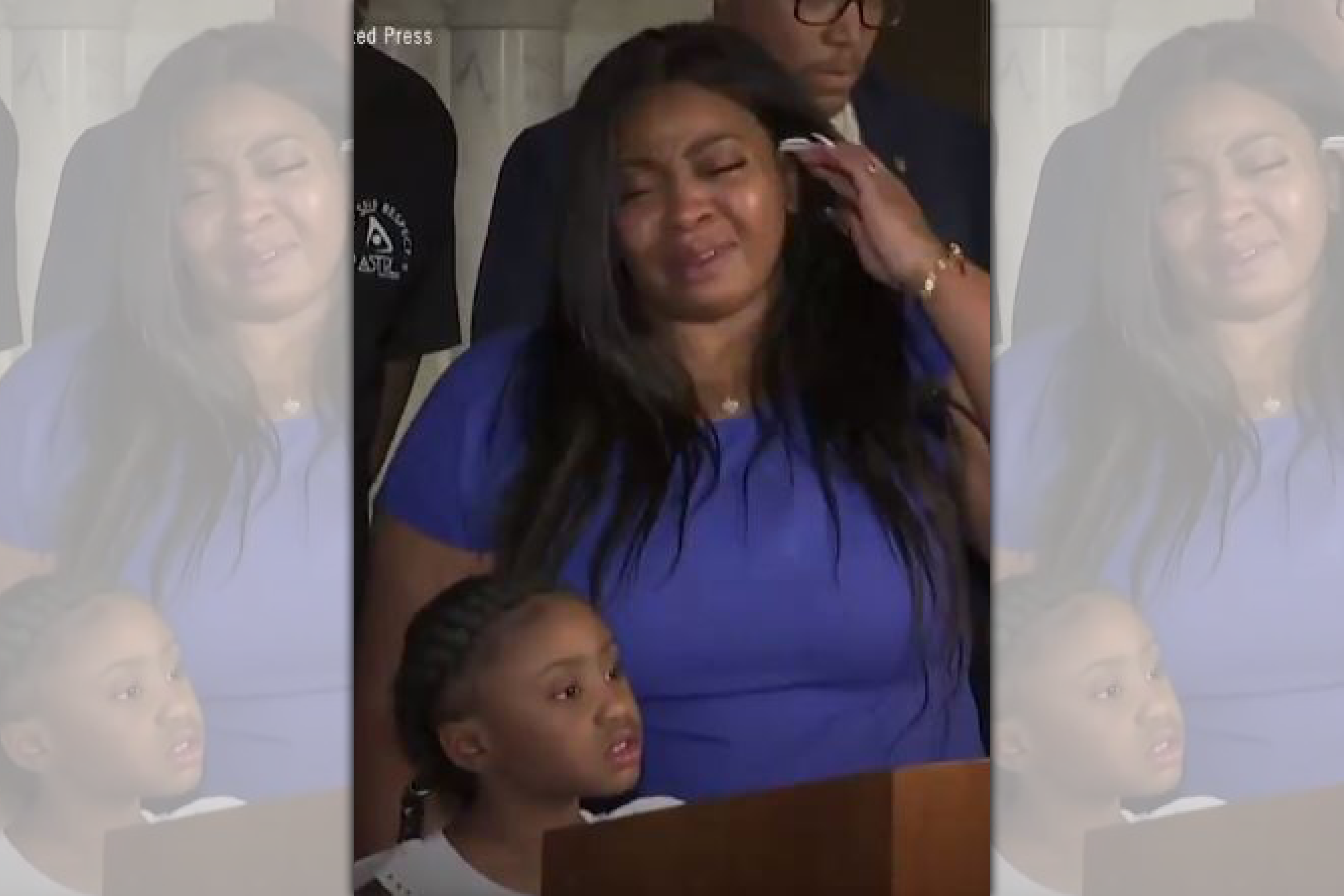 佛洛伊德前妻華盛頓帶著6歲女兒發表聲明。（翻攝自《TIME時代雜誌》Twitter）